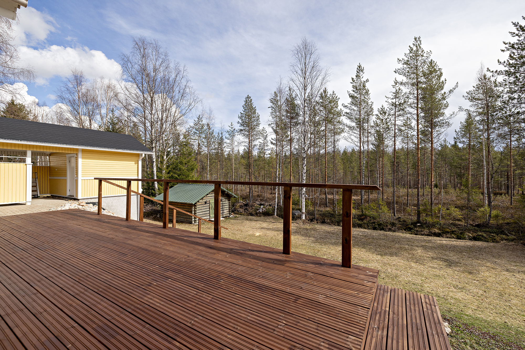 Ahontie 37, Oulu