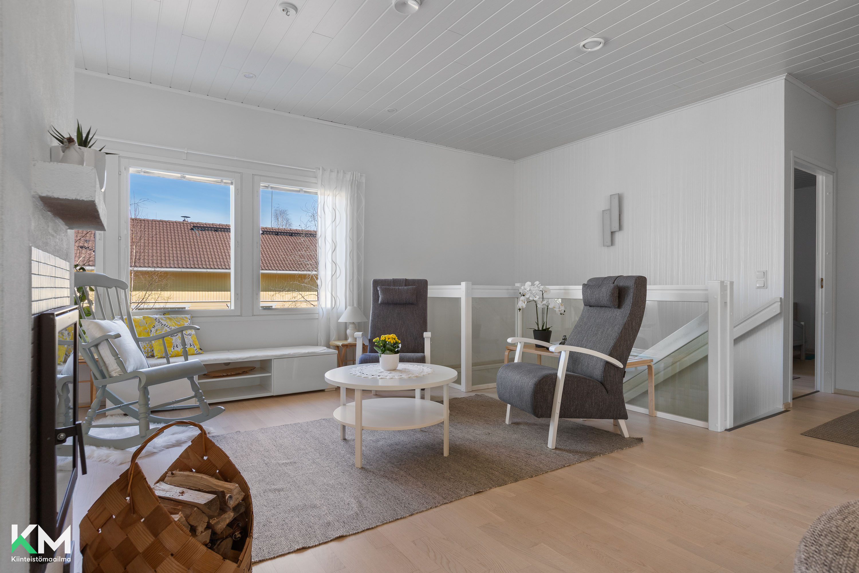 Tuliniementie 8, Vantaa