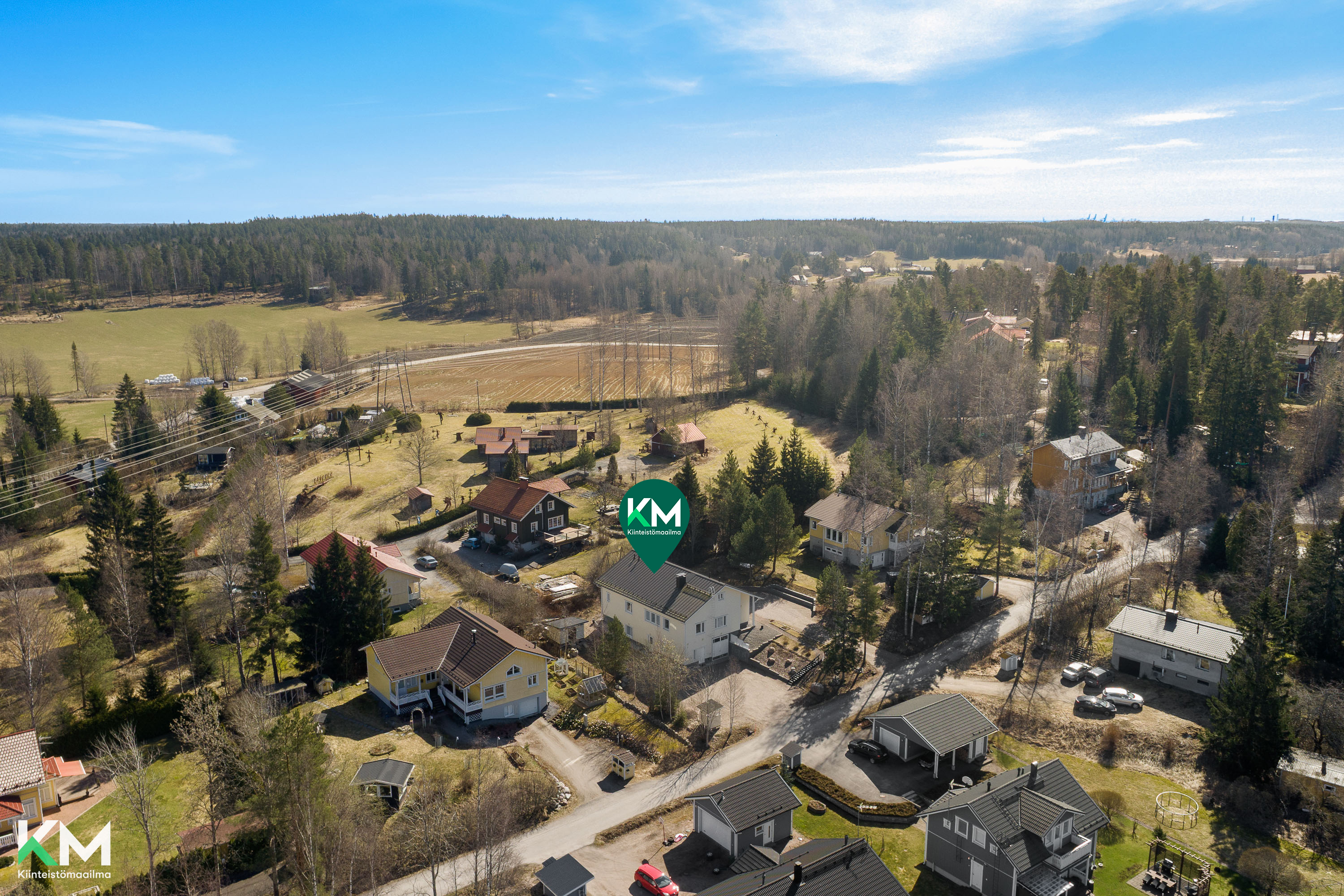 Tuliniementie 8, Vantaa