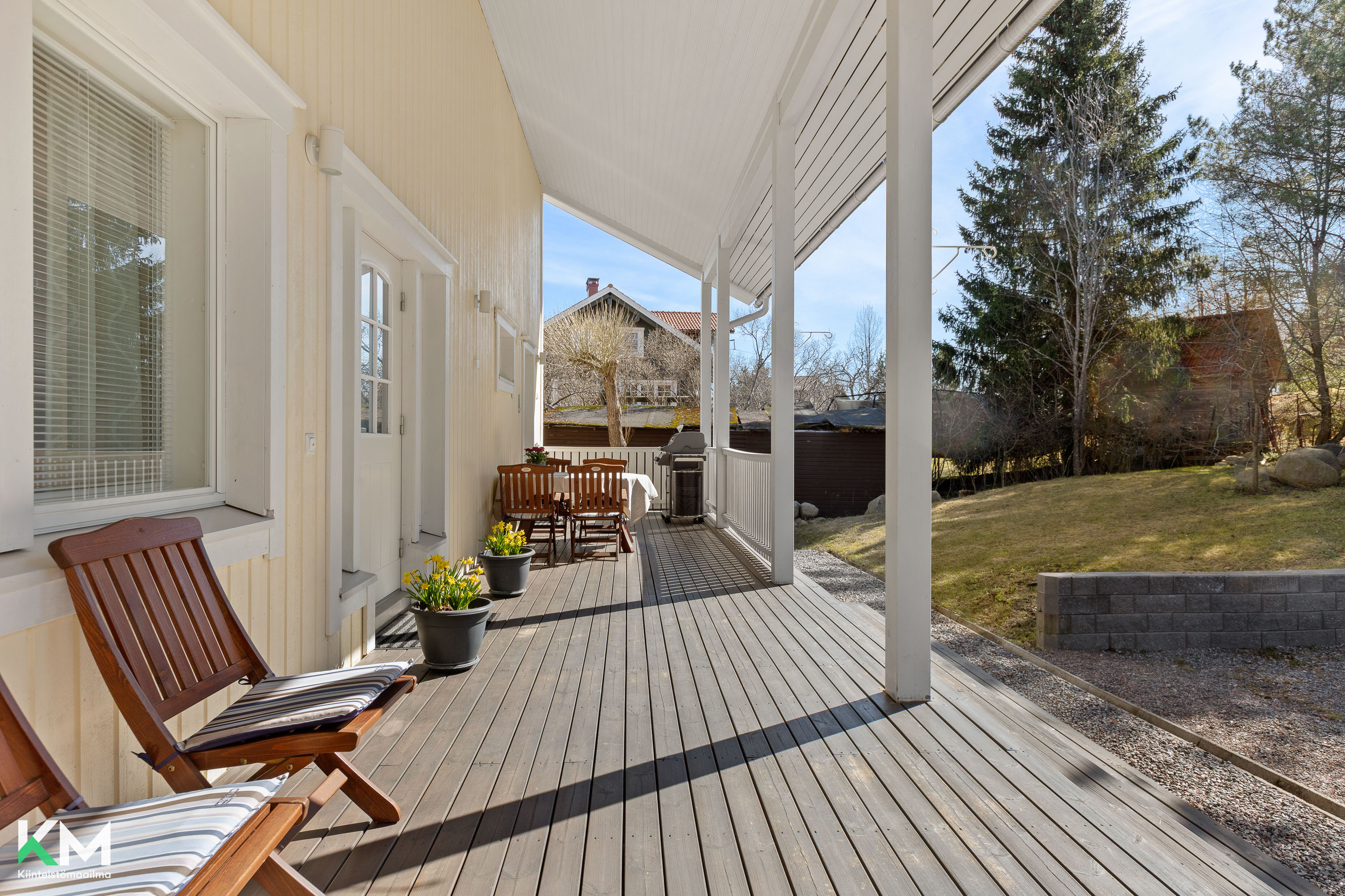 Tuliniementie 8, Vantaa