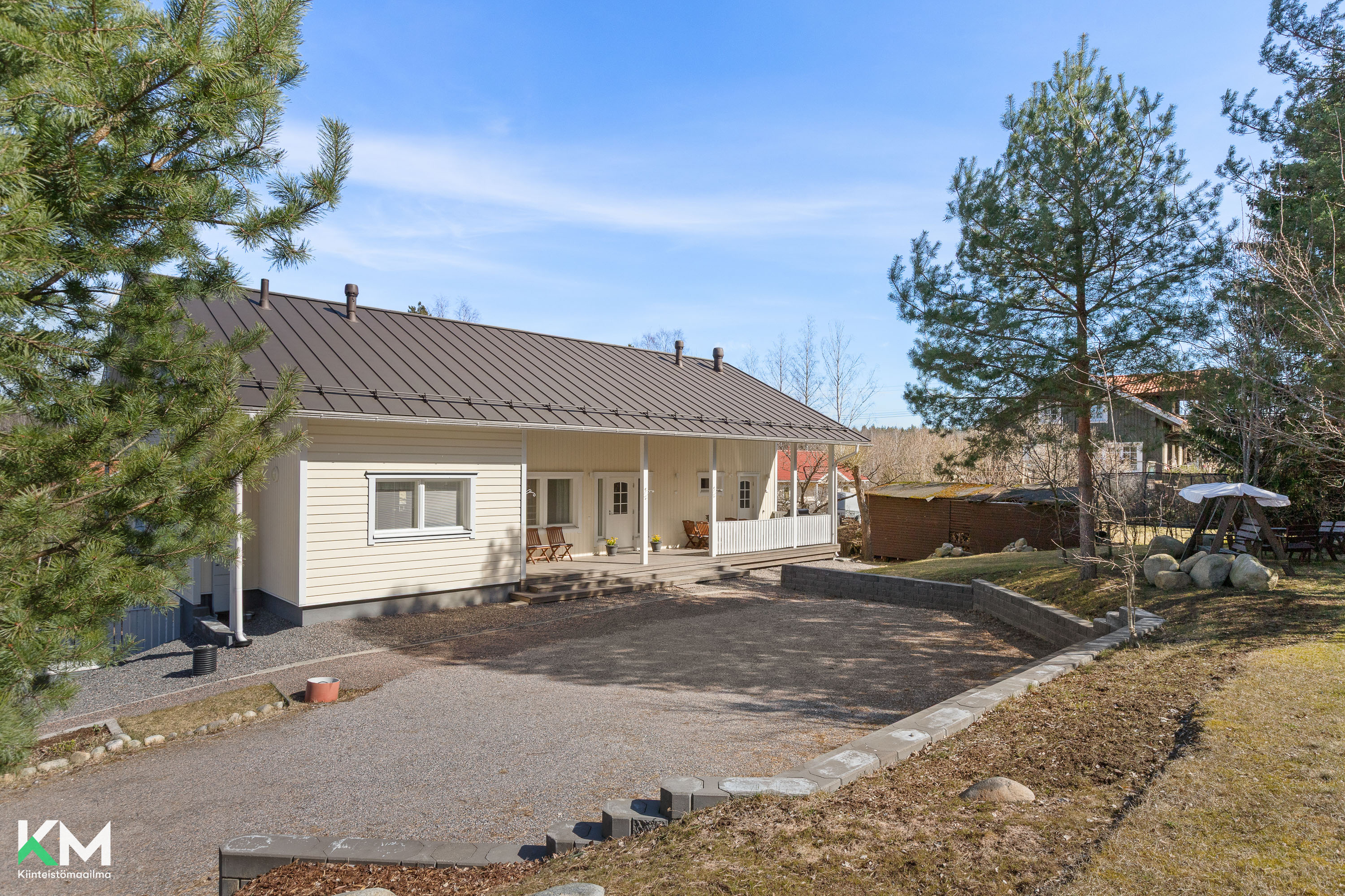 Tuliniementie 8, Vantaa