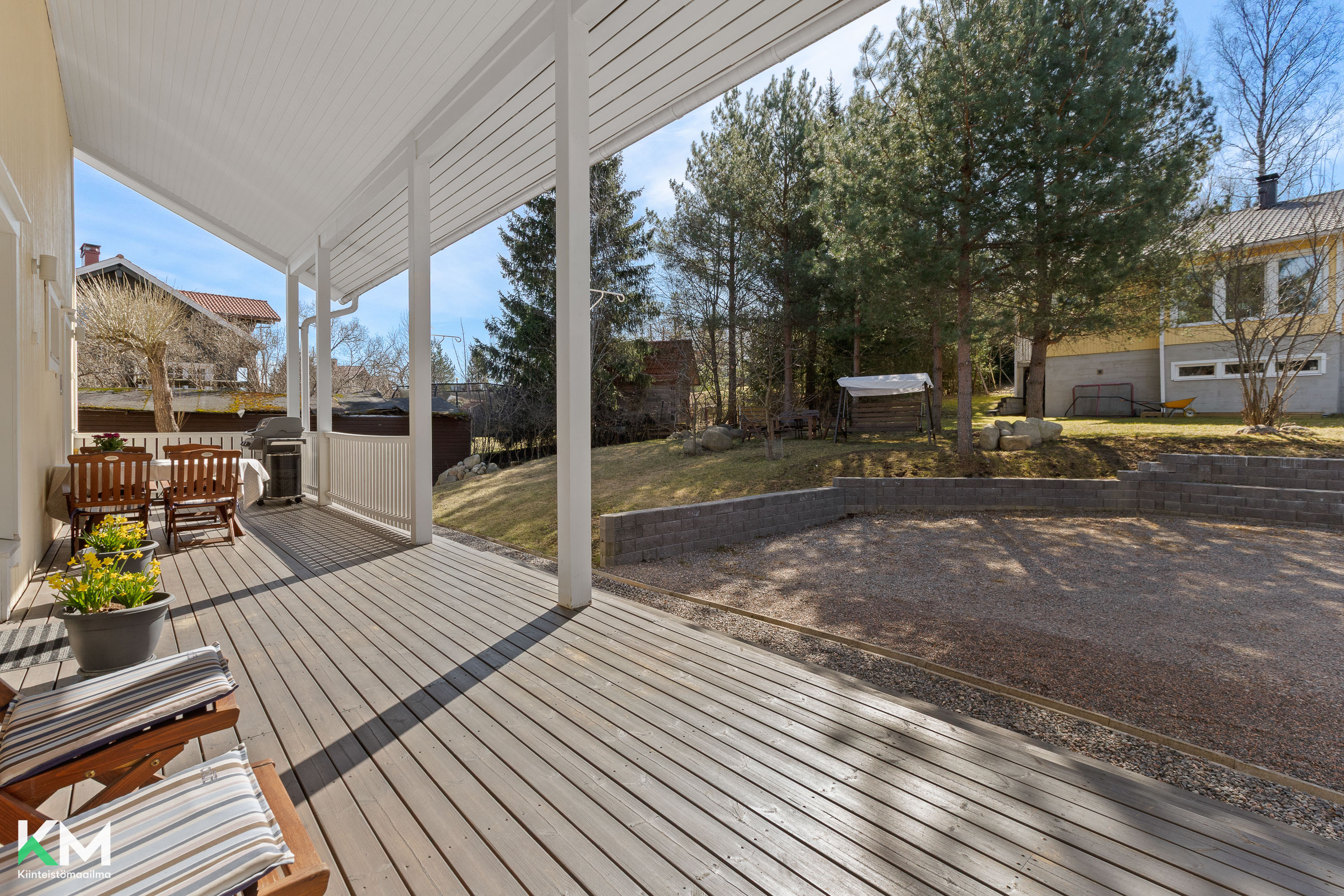 Tuliniementie 8, Vantaa