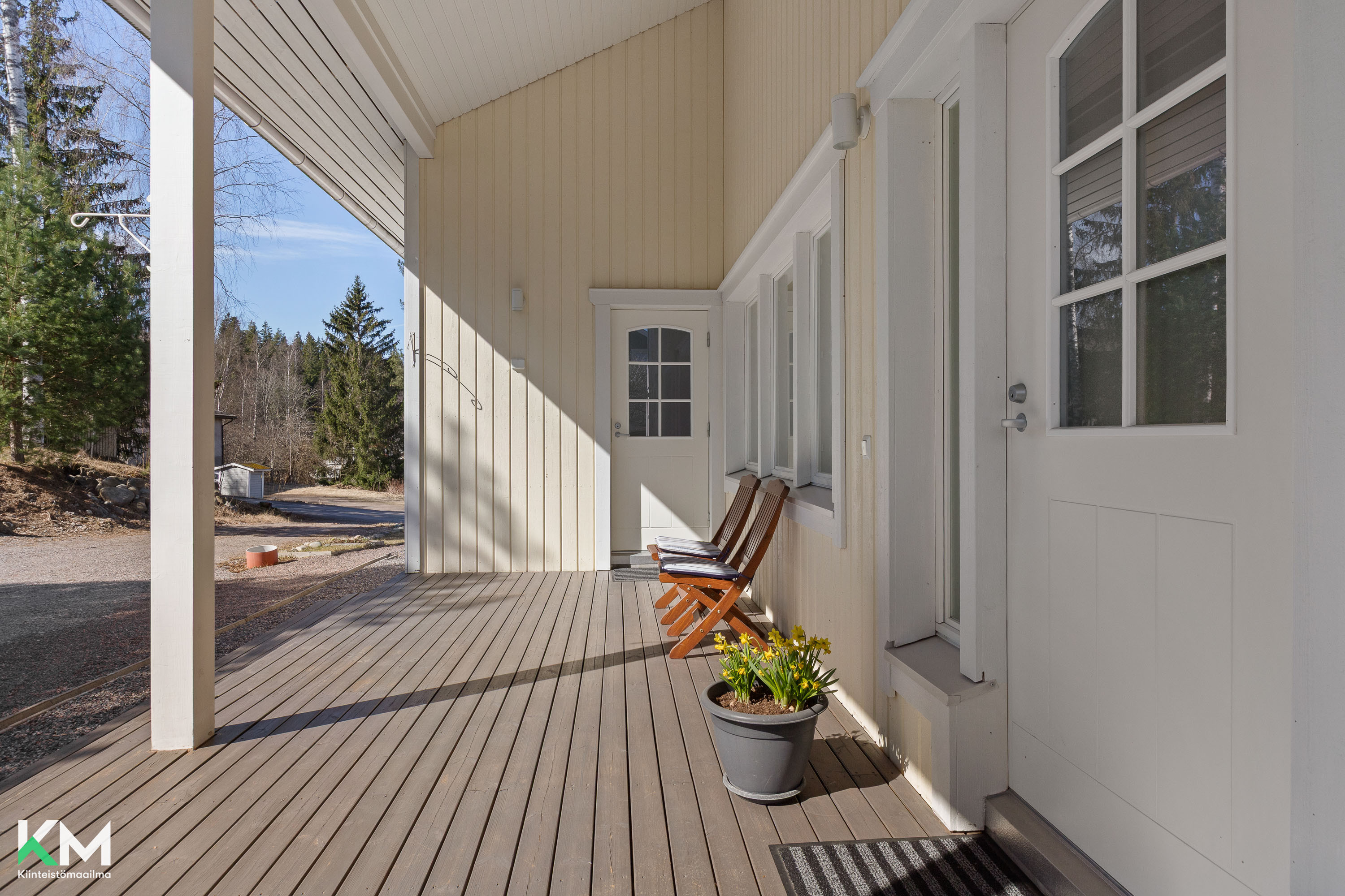 Tuliniementie 8, Vantaa