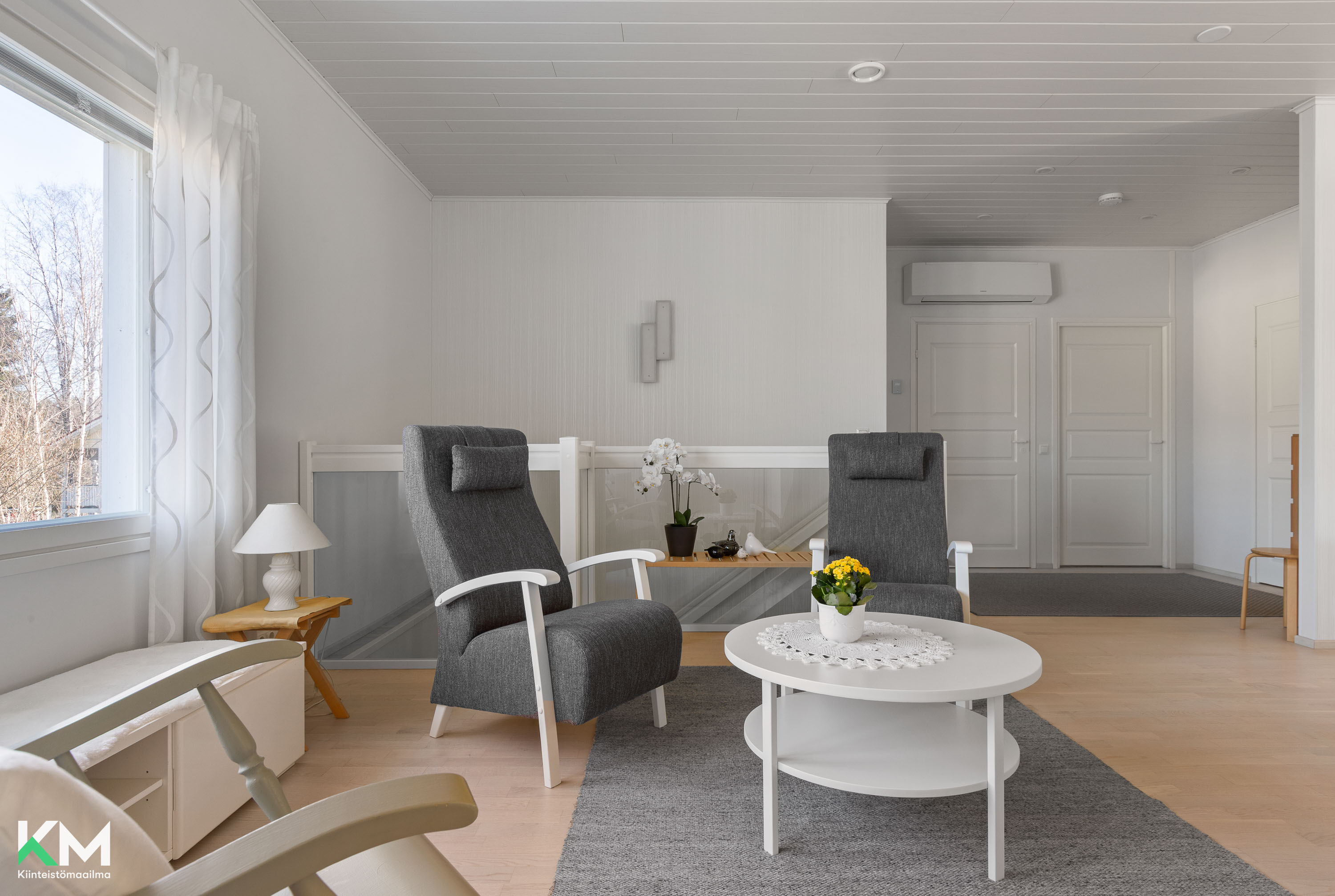 Tuliniementie 8, Vantaa