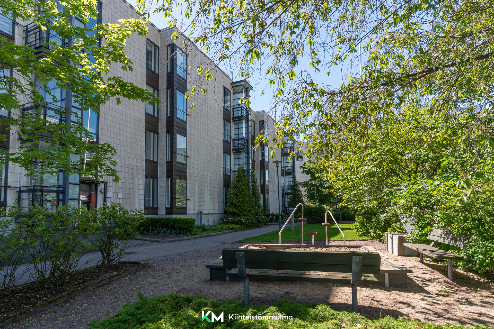 Köysikuja 10, Lauttasaari, Helsinki