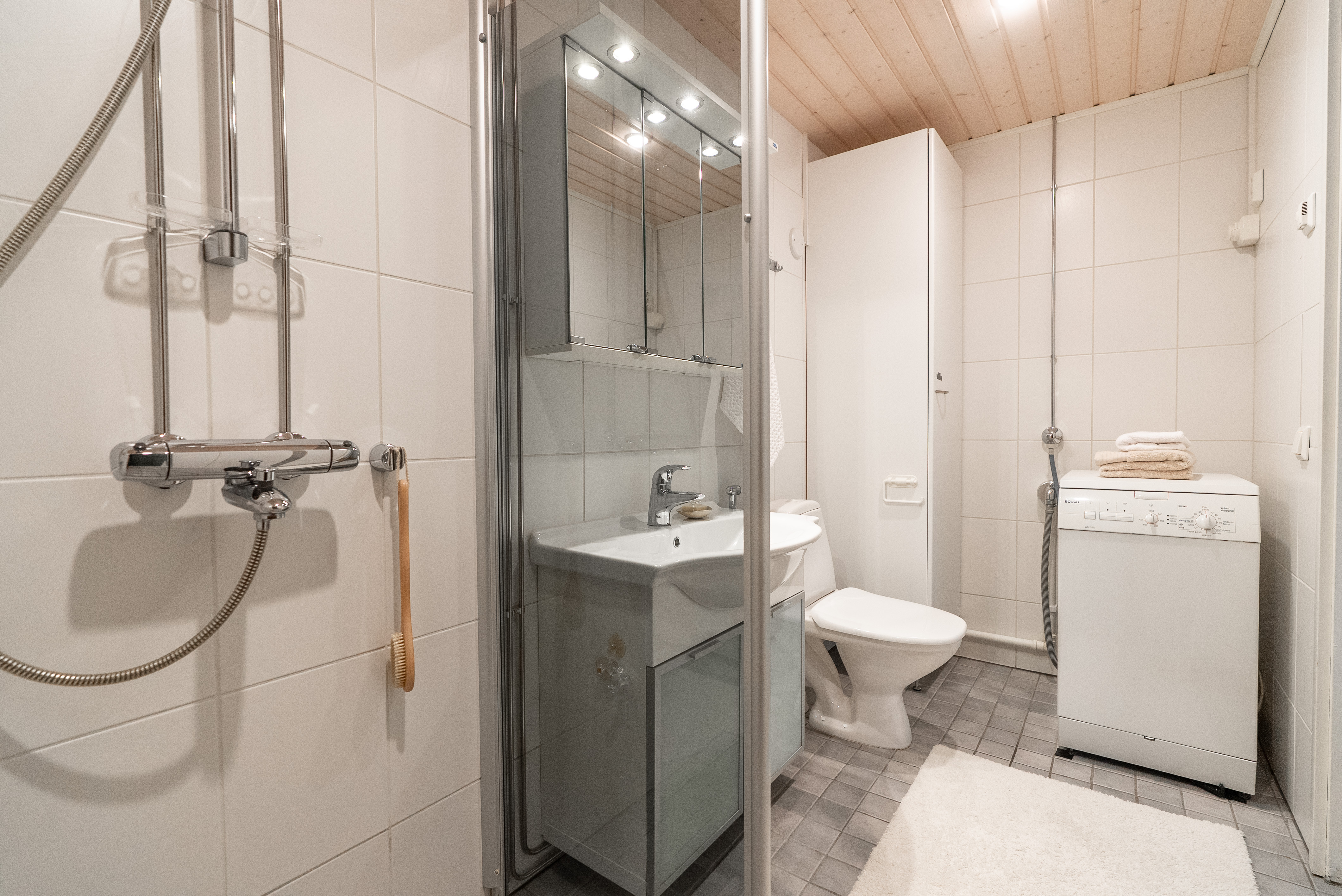 Lahnatie 4, Pyykösjärvi, Oulu