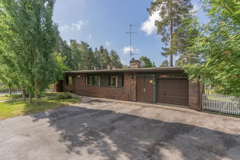 Huttumyllyntie 6 B, Myllypuro, Helsinki