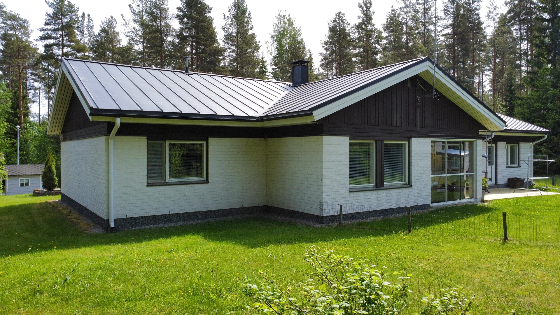 Kärppätie 5, Autio, Kurikka