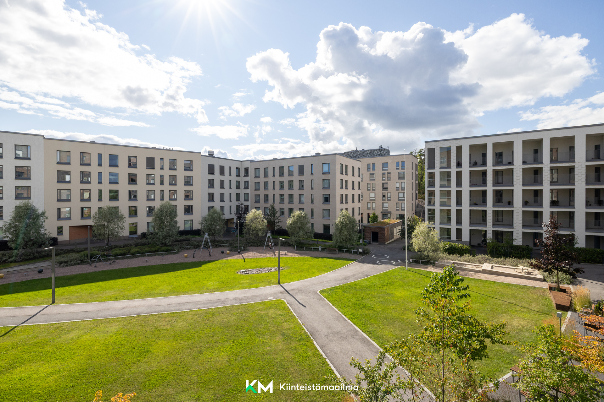 Hopeakaivoksentie 36, Kruunuvuorenranta, Helsinki
