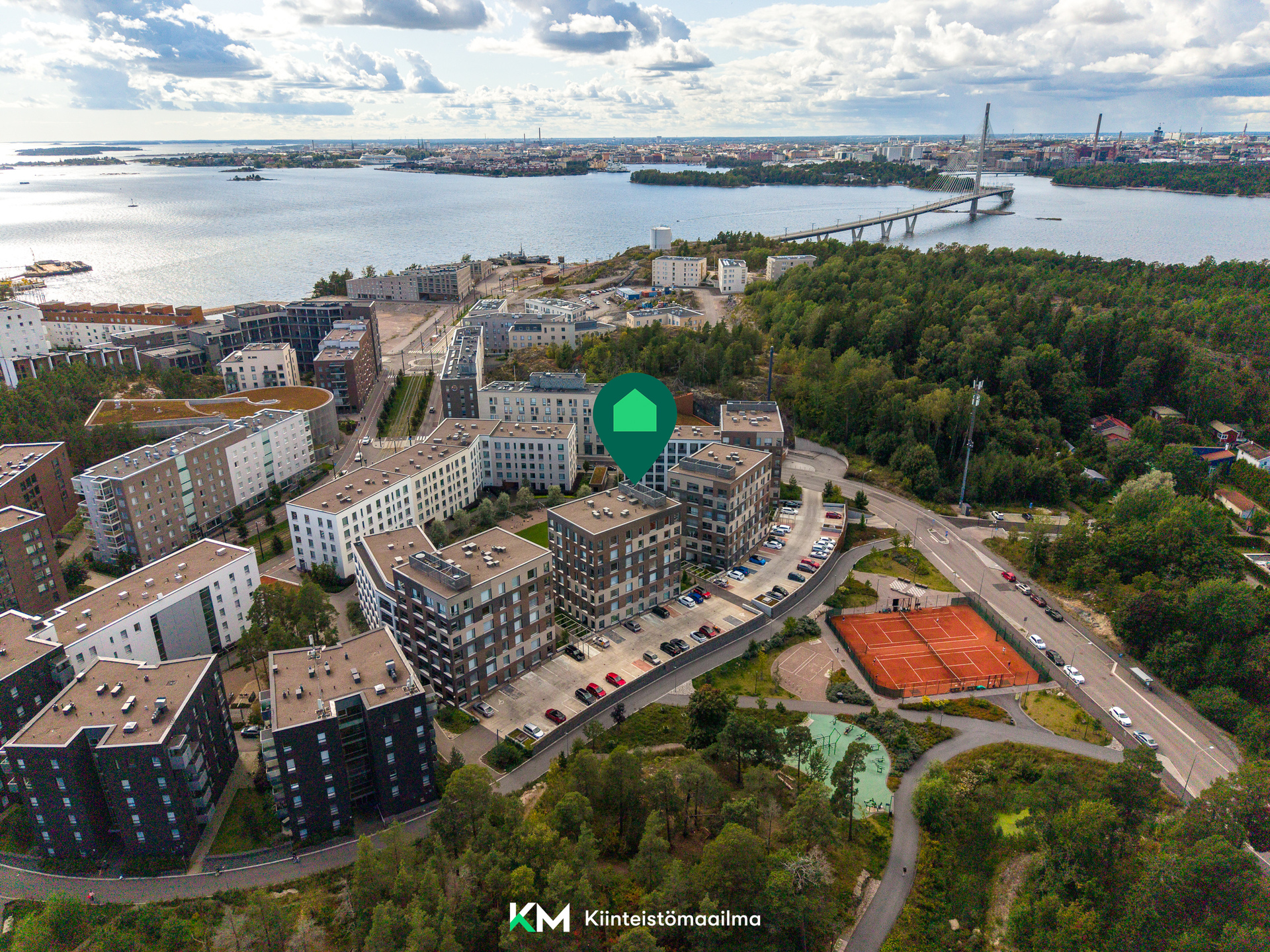 Hopeakaivoksentie 36, Kruunuvuorenranta, Helsinki