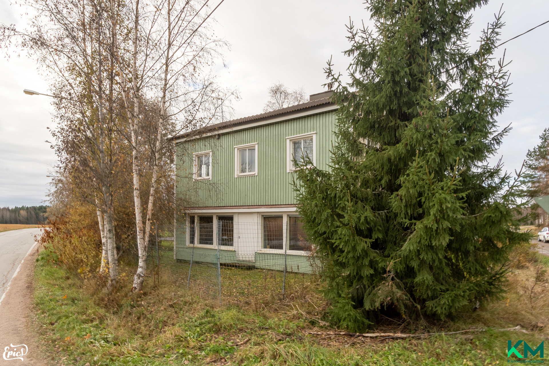 Hiukkastentie 2, Hämeenkyrö