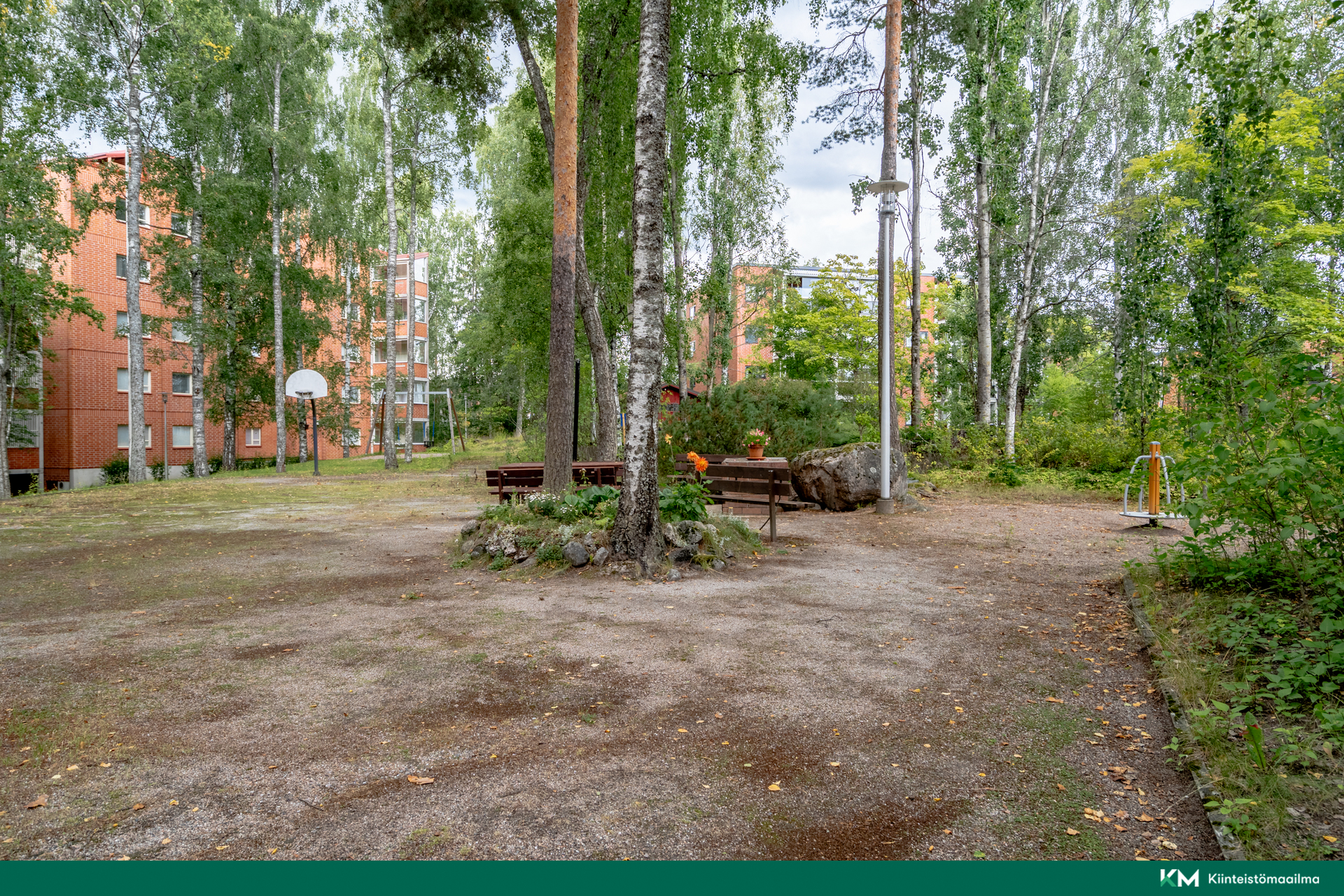 Väljää asumista