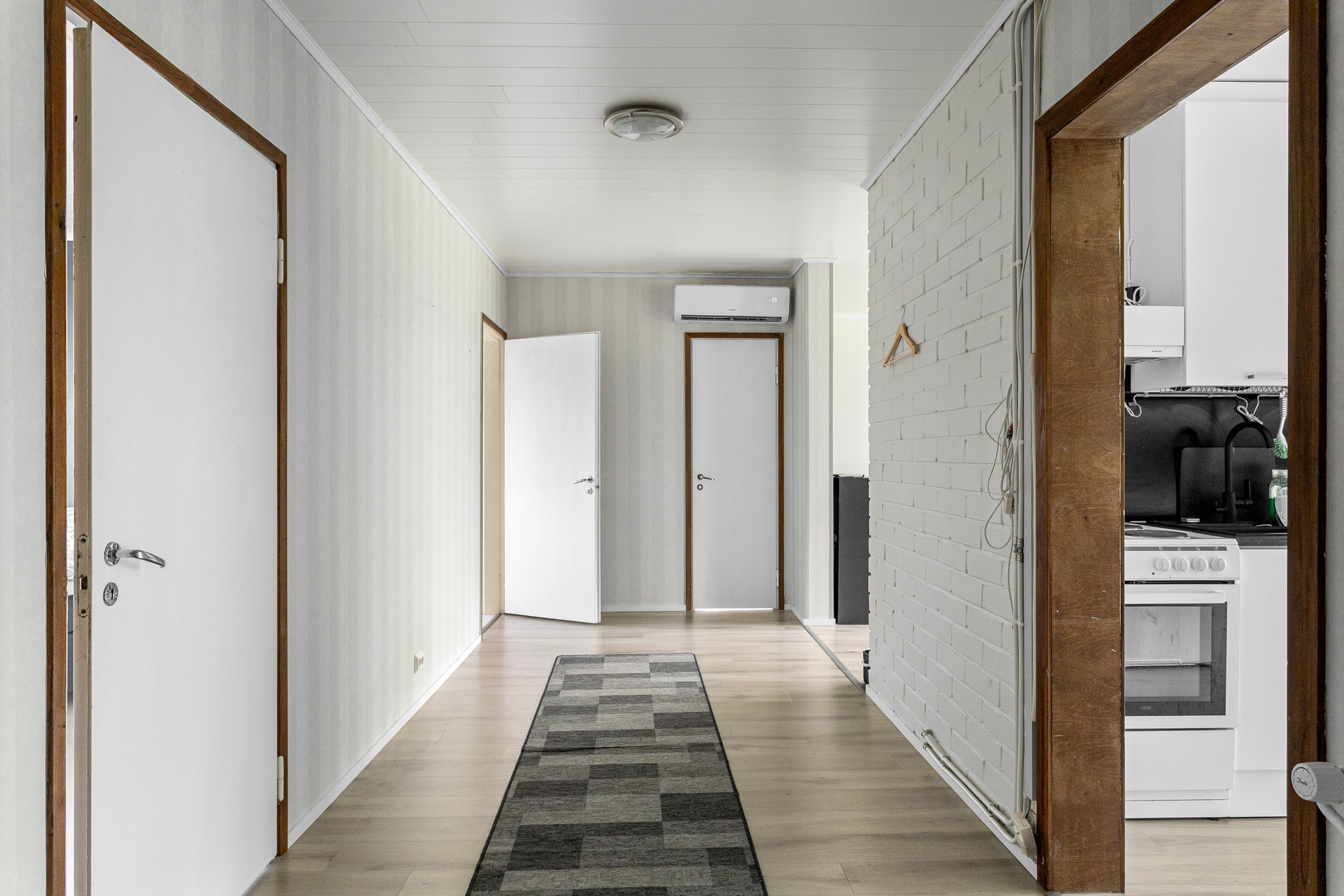 Yhteiskouluntie 13, Inkeroinen, Kouvola