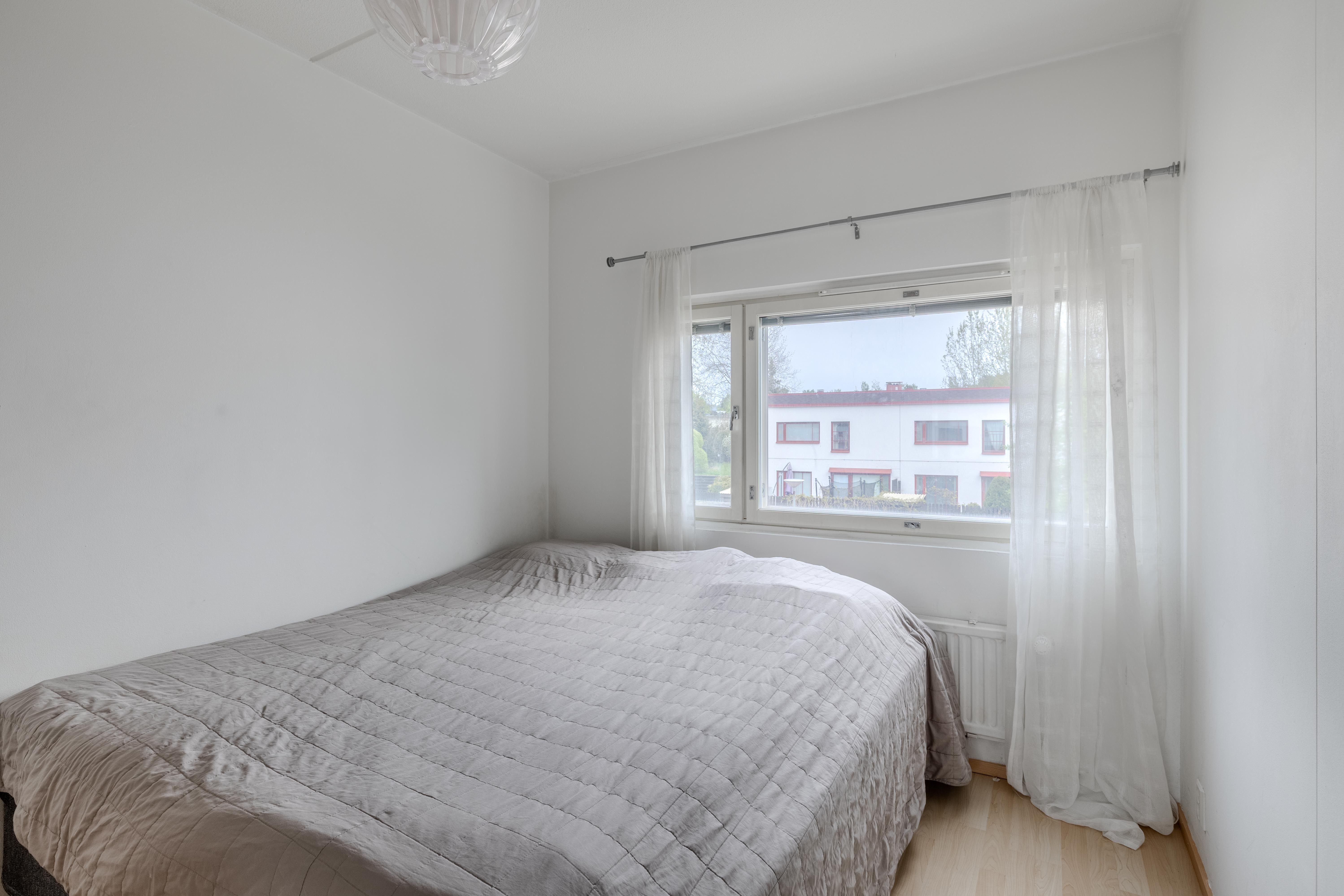 Vuohikuja 2, Pukinmäki, Helsinki