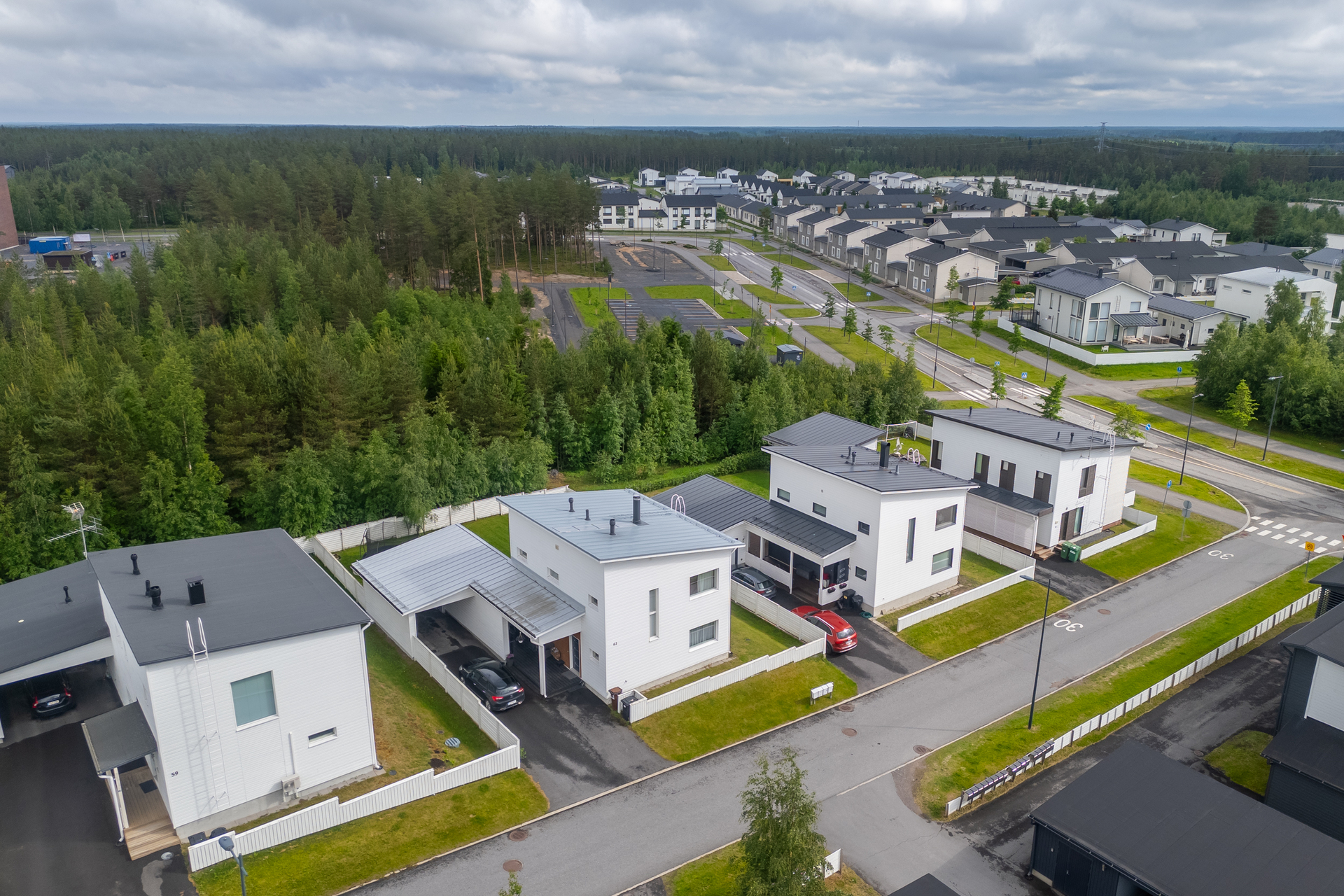 Suojuoksuntie 61, Kivikkokangas, Oulu