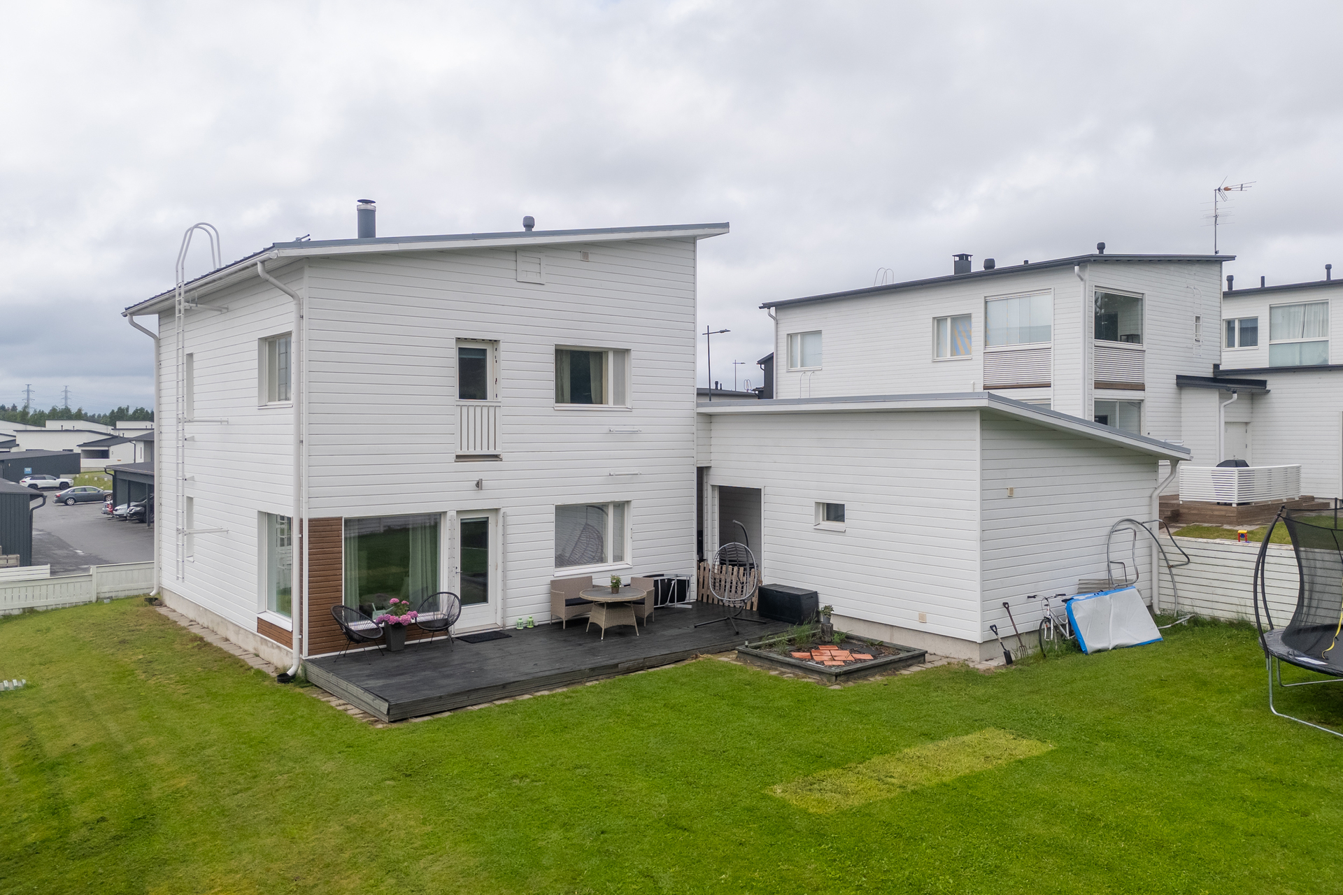 Suojuoksuntie 61, Kivikkokangas, Oulu