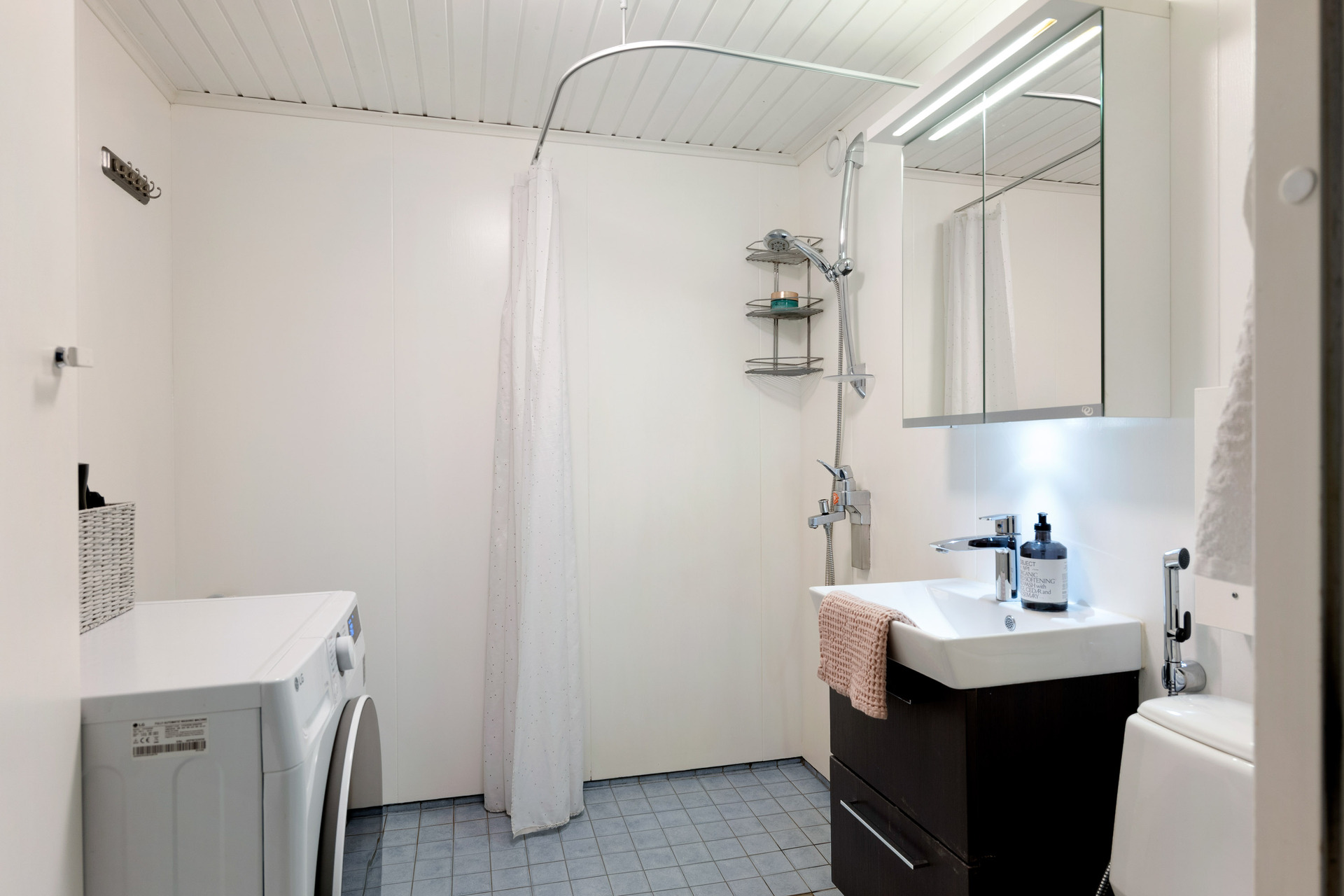 Ristiaallokonkatu 5, Kivenlahti, Espoo