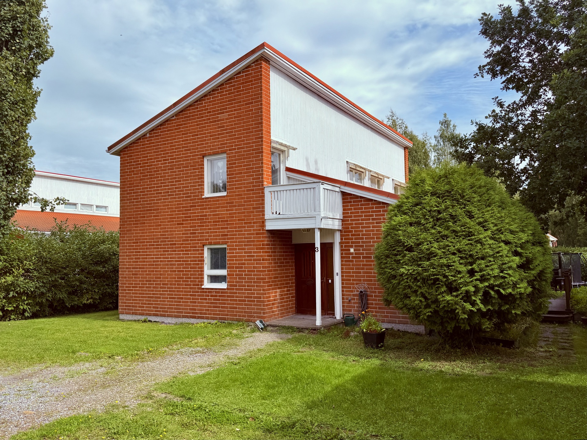 Jasmiinitie 3, Kukostensyrjä, Hämeenlinna