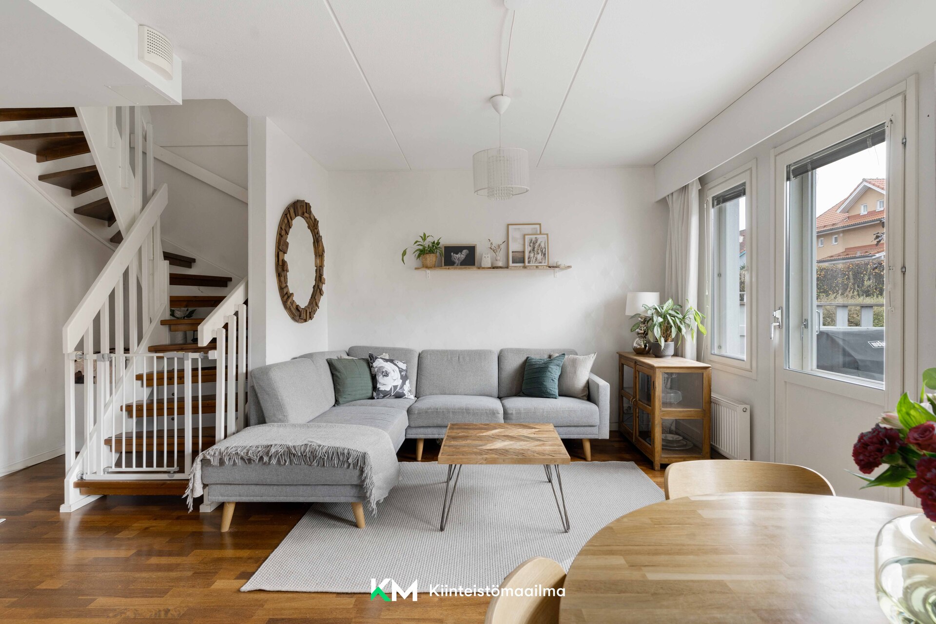 Kavaljeerintie 10, Kartanonkoski, Vantaa