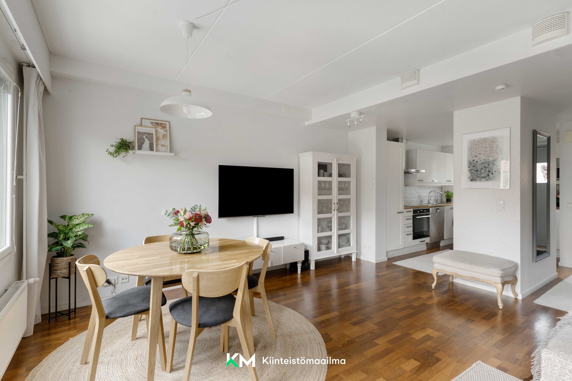 Kavaljeerintie 10, Kartanonkoski, Vantaa