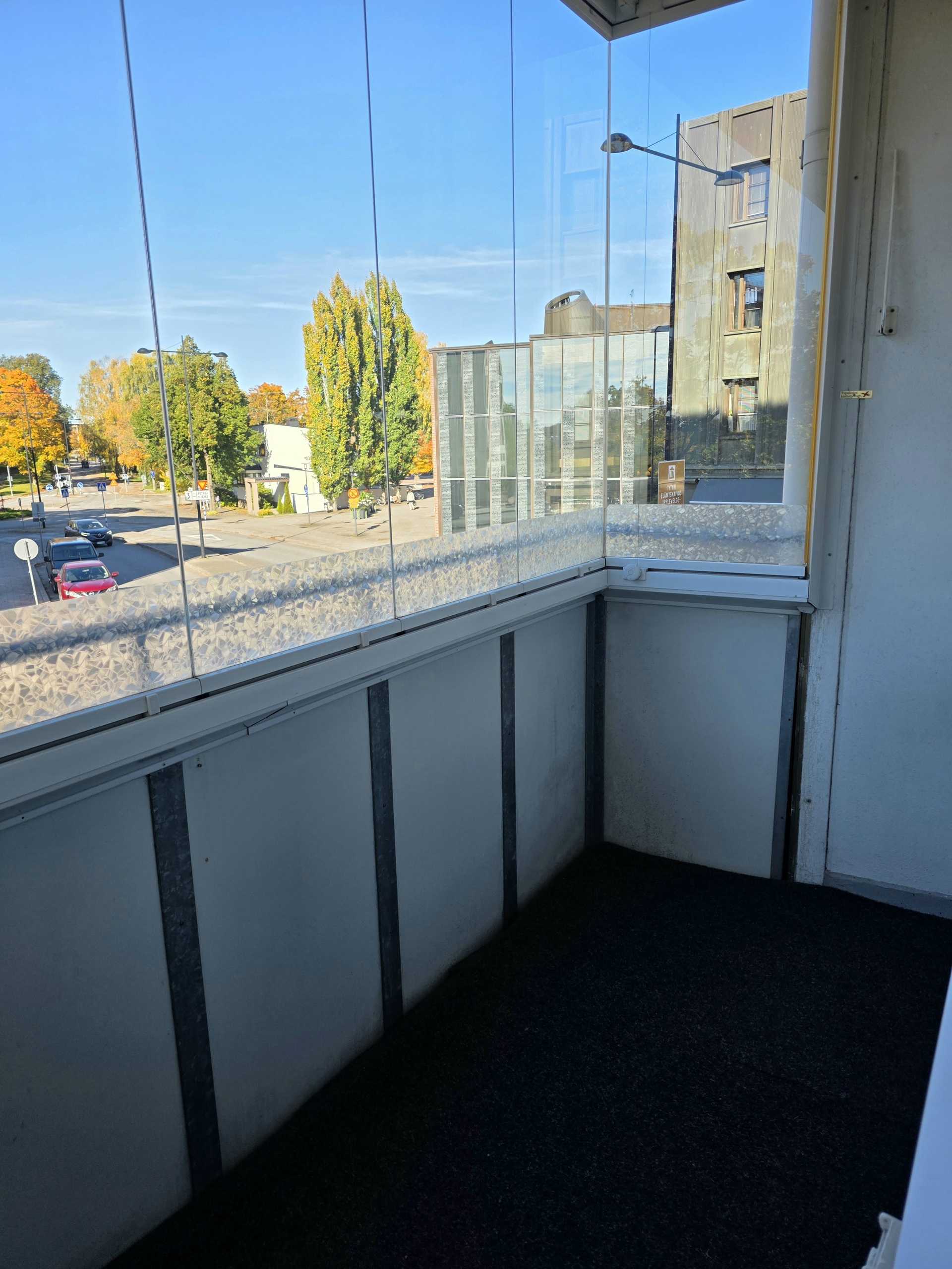 Karstuntie 2, Keskusta, Lohja