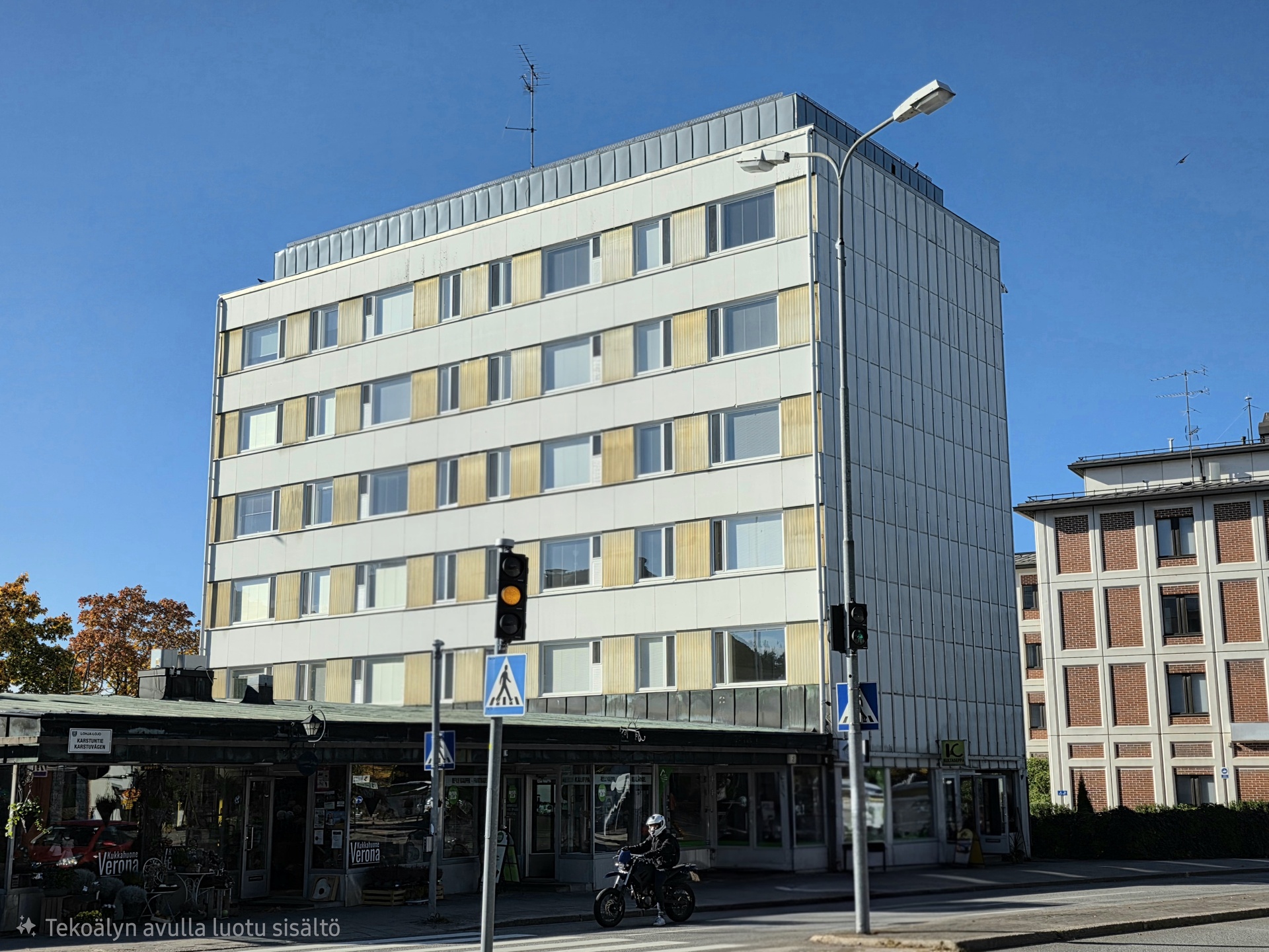 Karstuntie 2, Keskusta, Lohja