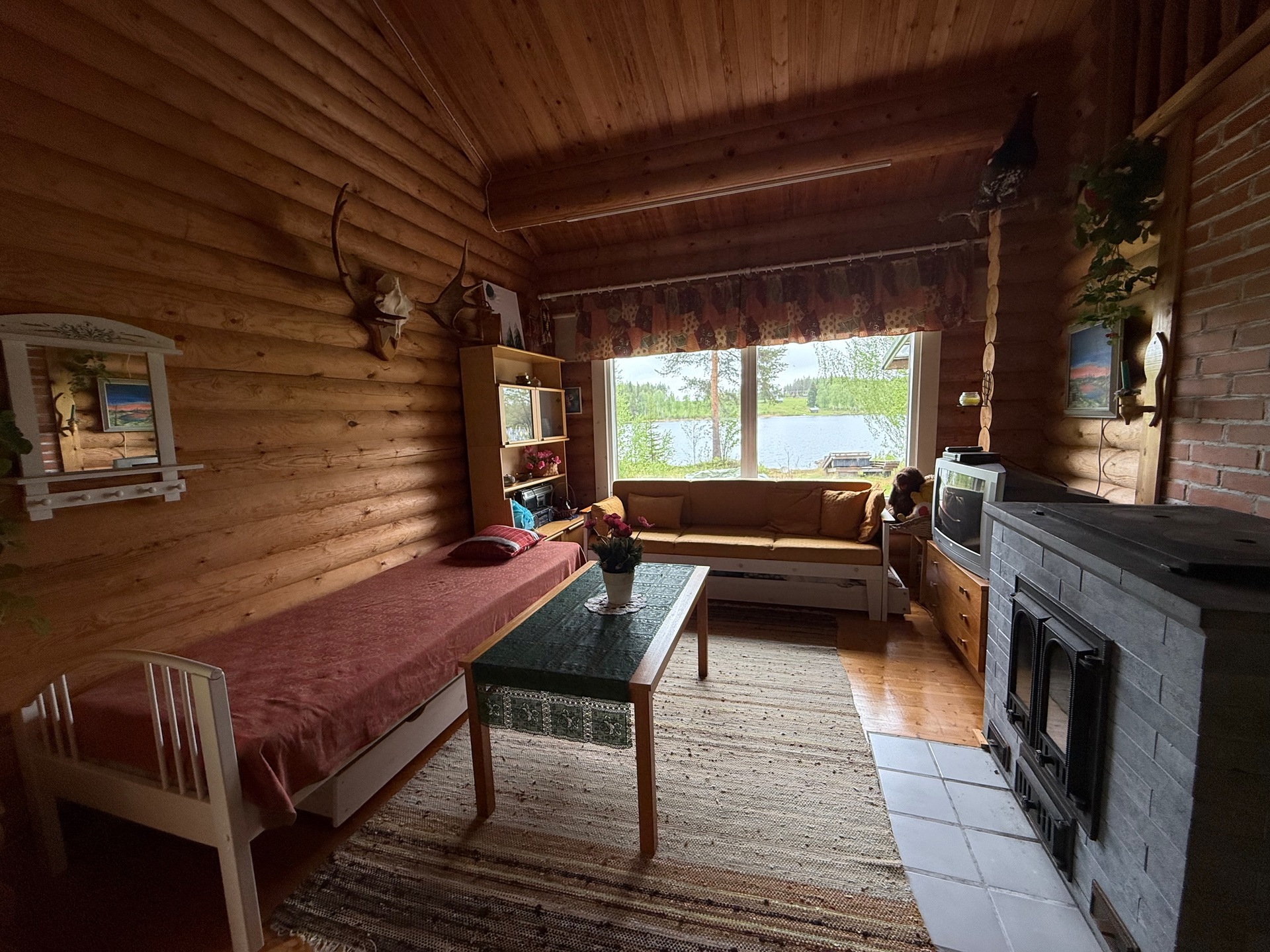 Kekkostie 236, Korpisalmi, Kuhmo