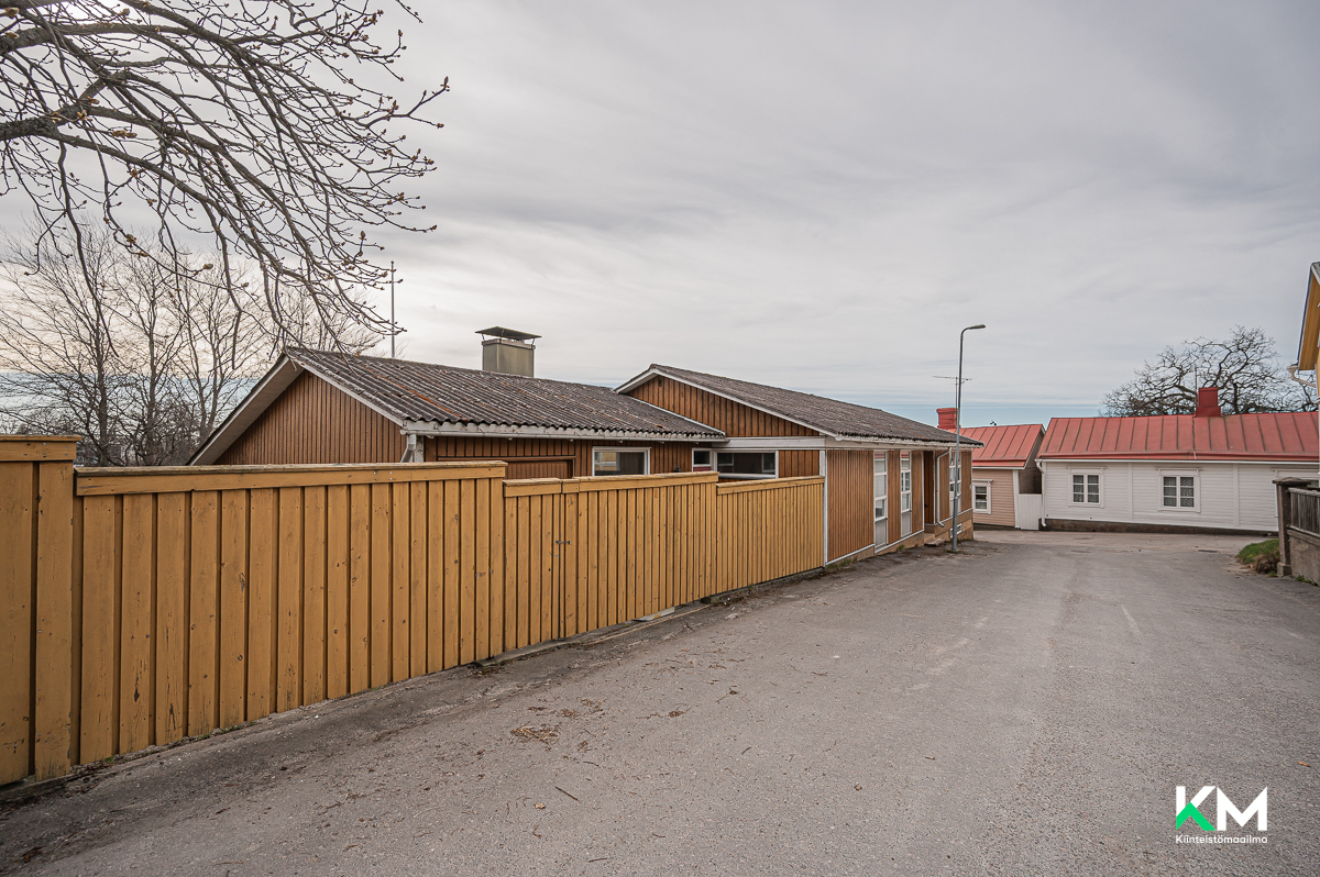 Lejonhufvudinkatu 1, Tammisaari, Raasepori