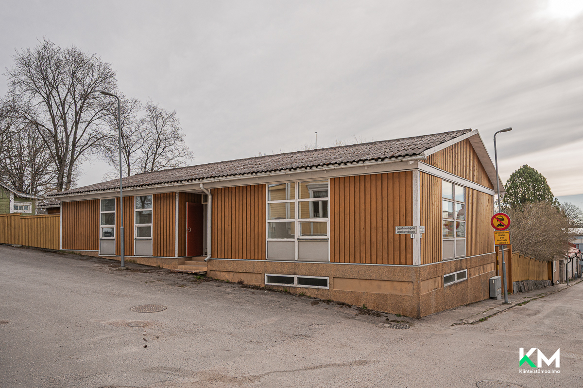 Lejonhufvudinkatu 1, Tammisaari, Raasepori