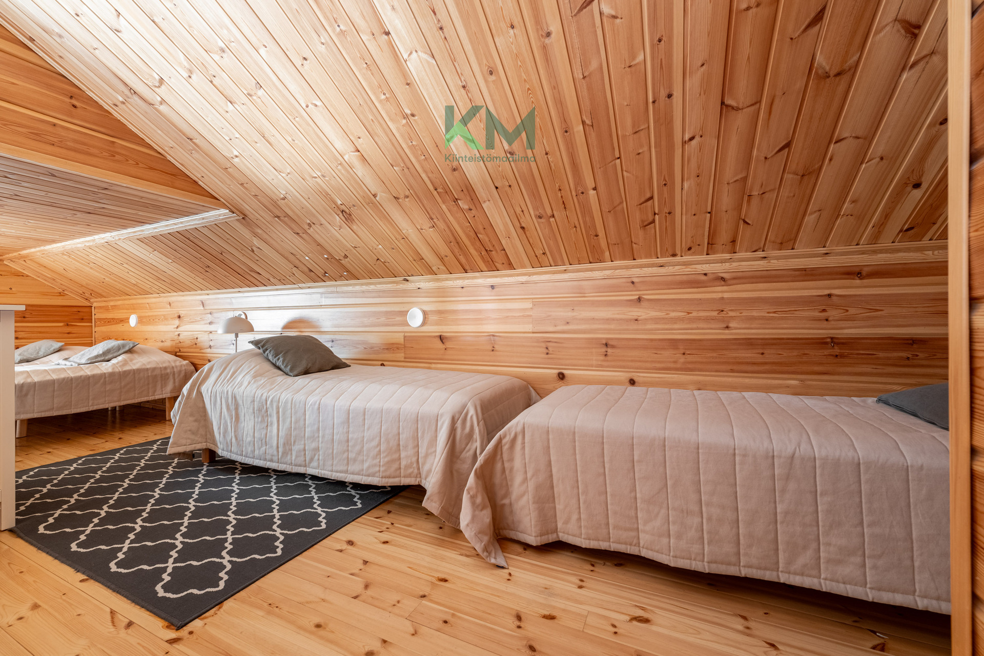 Tintinpolku 5, Tahkovuori, Kuopio
