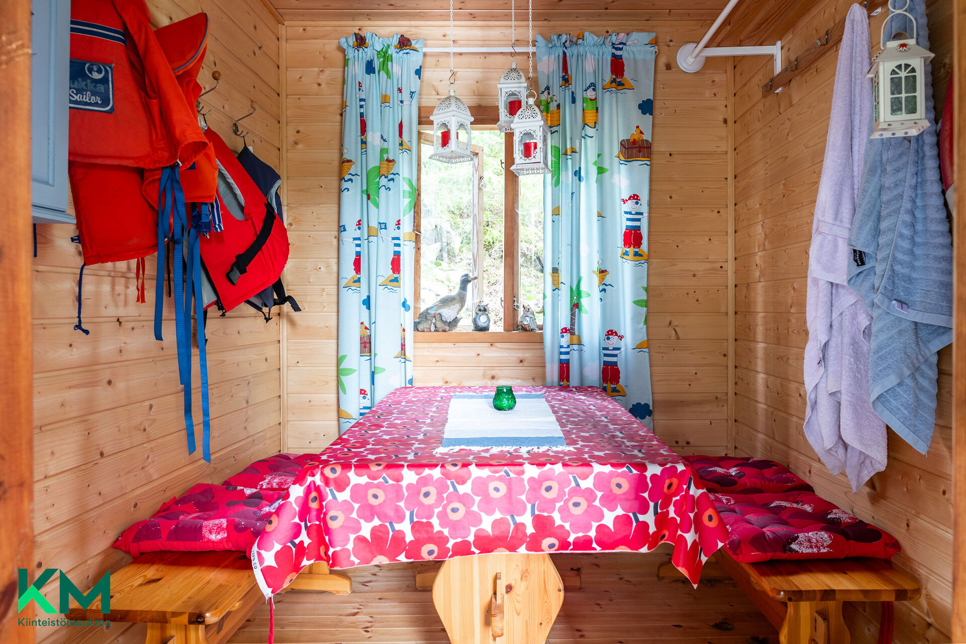 Koskelantie 33 b, Pihlajakoski, Kuhmoinen