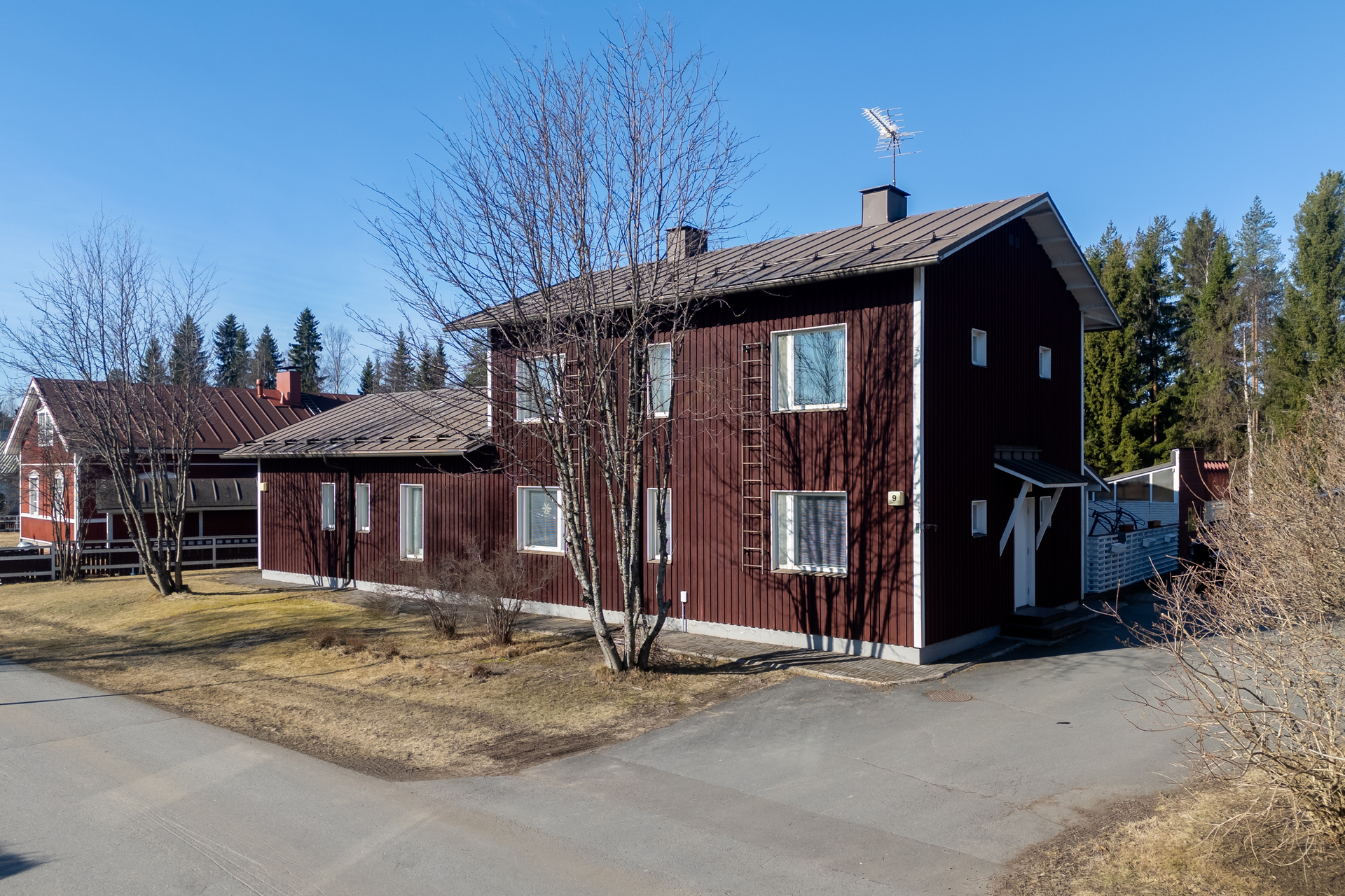 Karviaistie 9, Herukka, Oulu