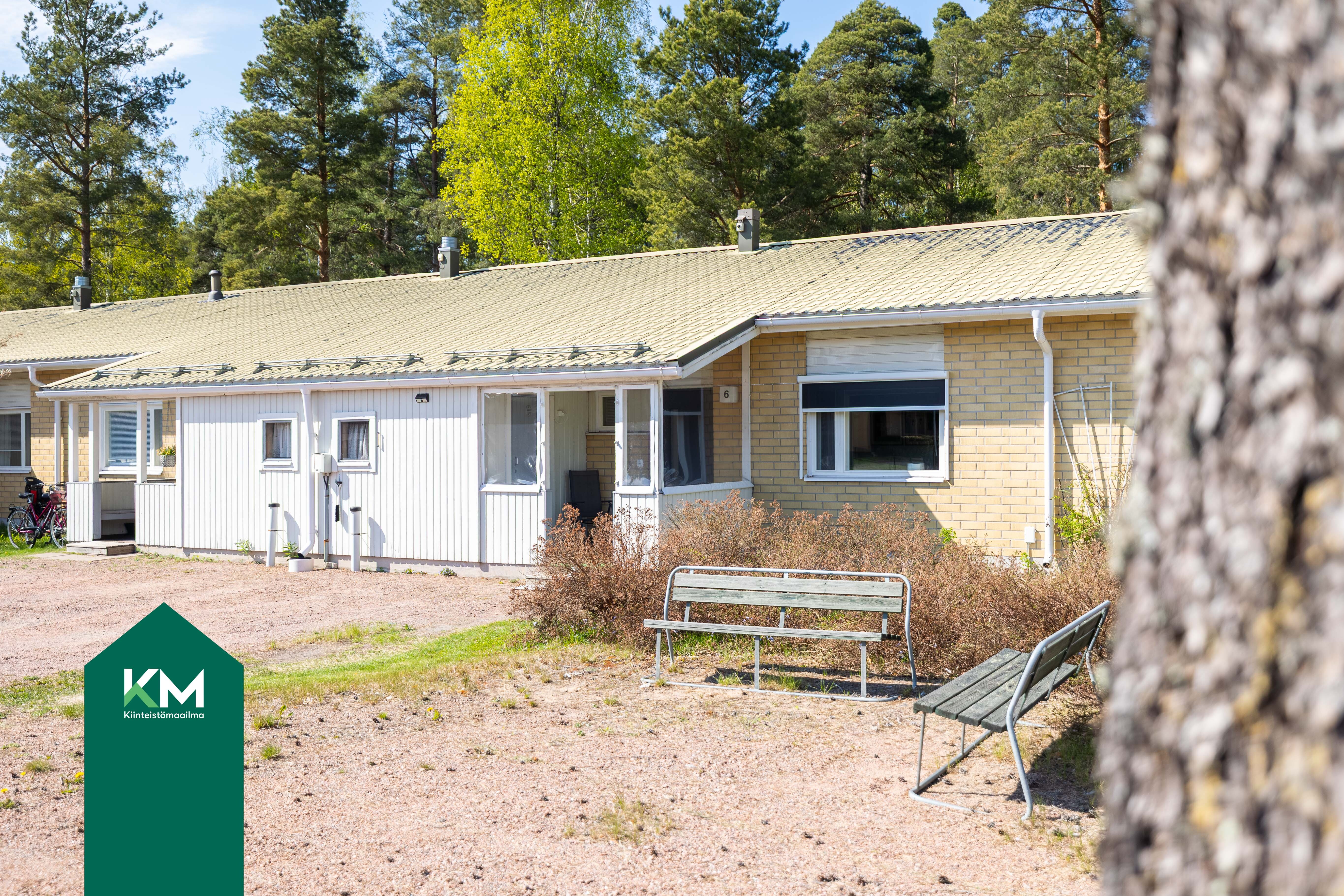 Raamikatu 1, Metsäkulma, Kotka