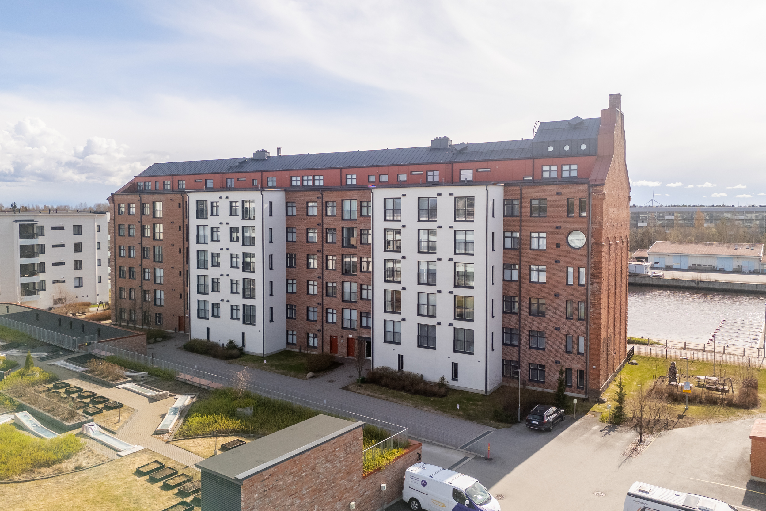 Höyrymyllyntie 8, Toppilansalmi, Oulu