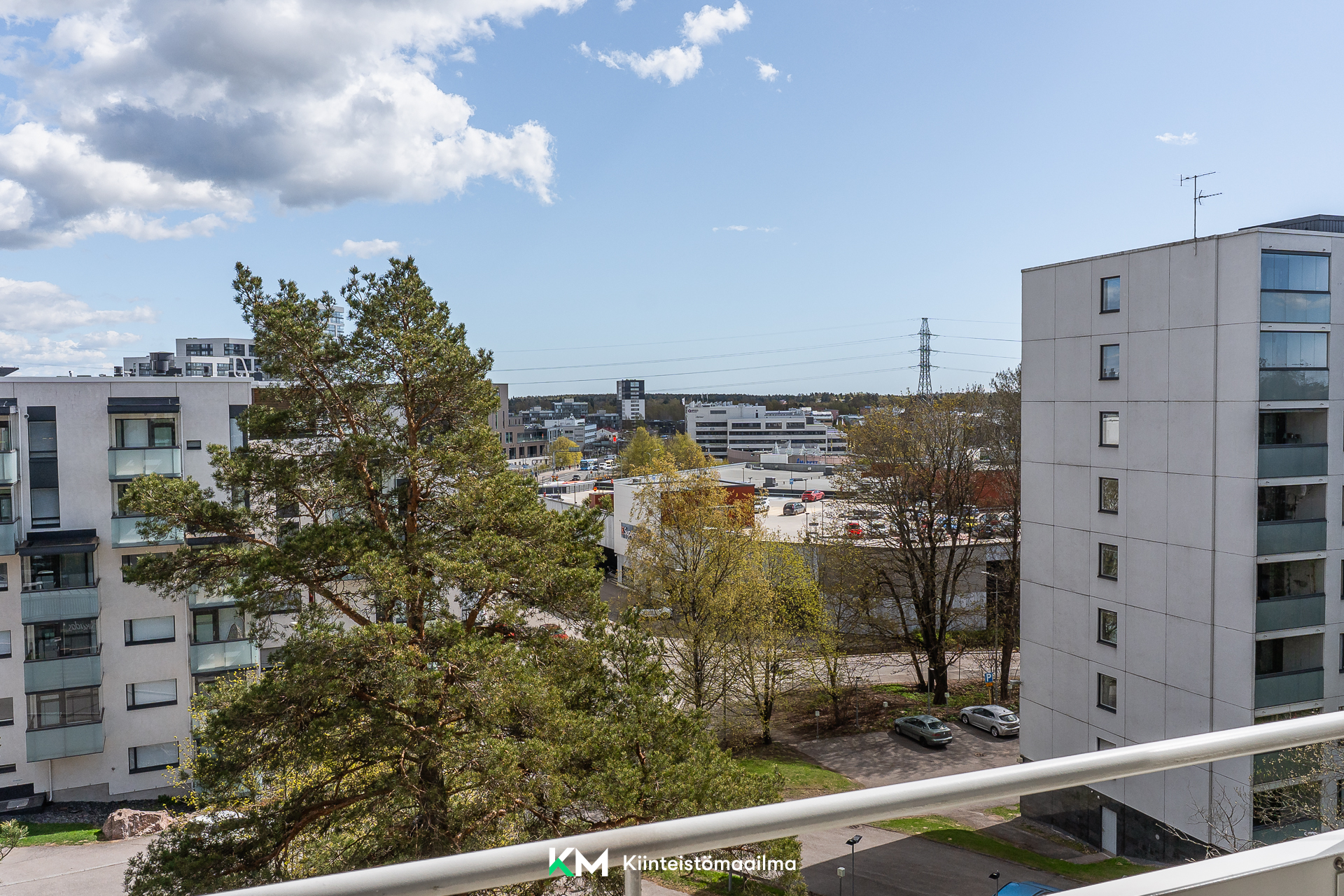 Hiihtäjäntie 4, Länsi-Herttoniemi, Helsinki