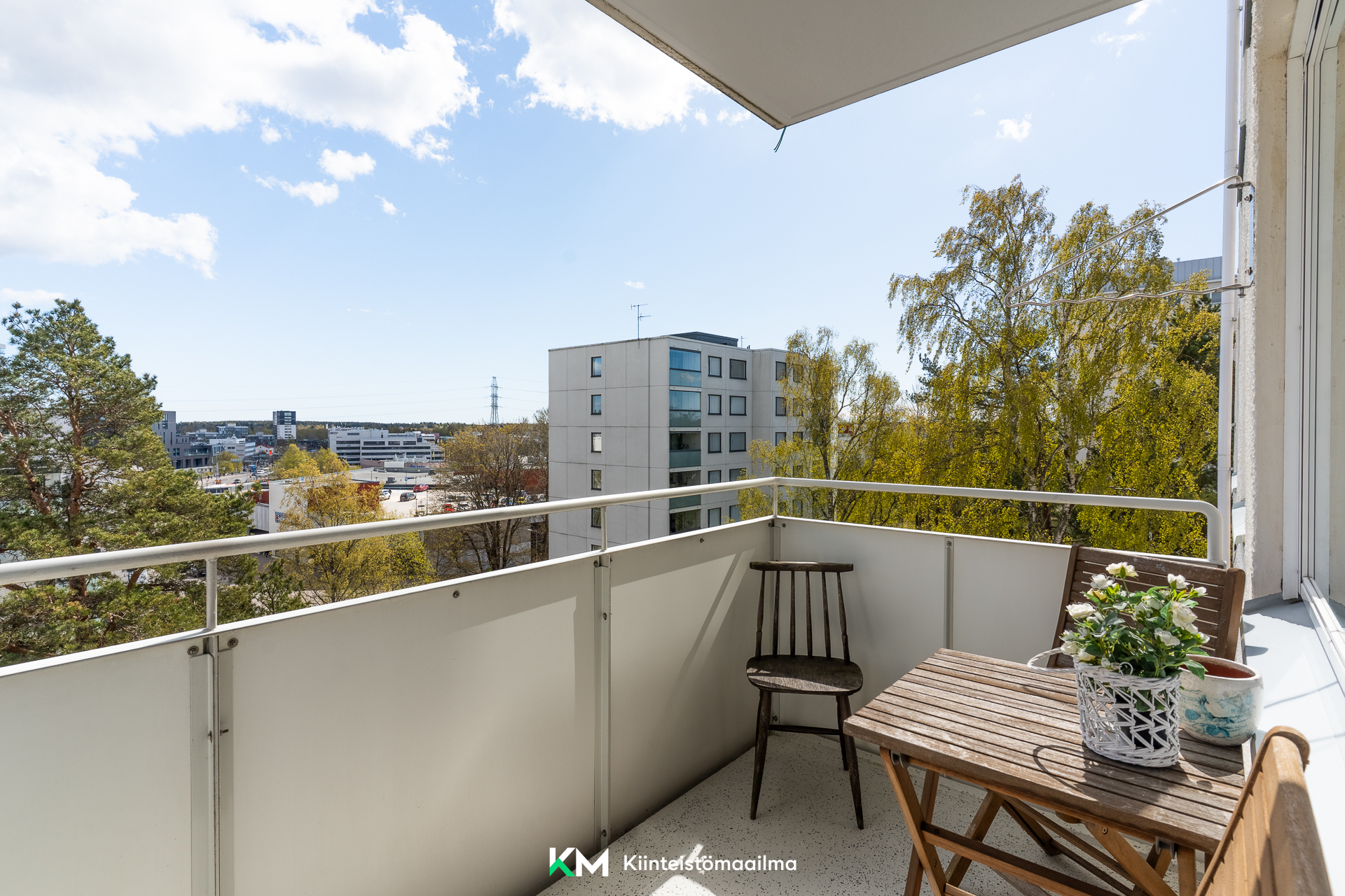 Hiihtäjäntie 4, Länsi-Herttoniemi, Helsinki
