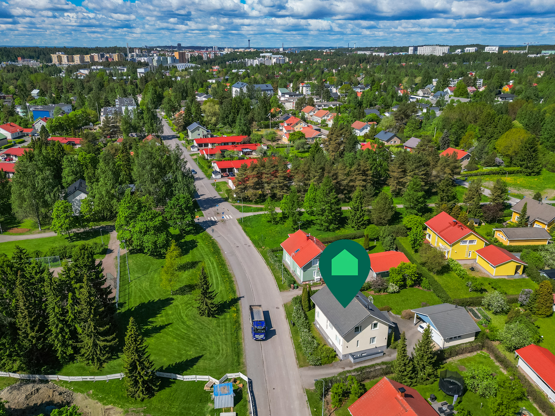 Jukolankatu 15, Huikas, Tampere