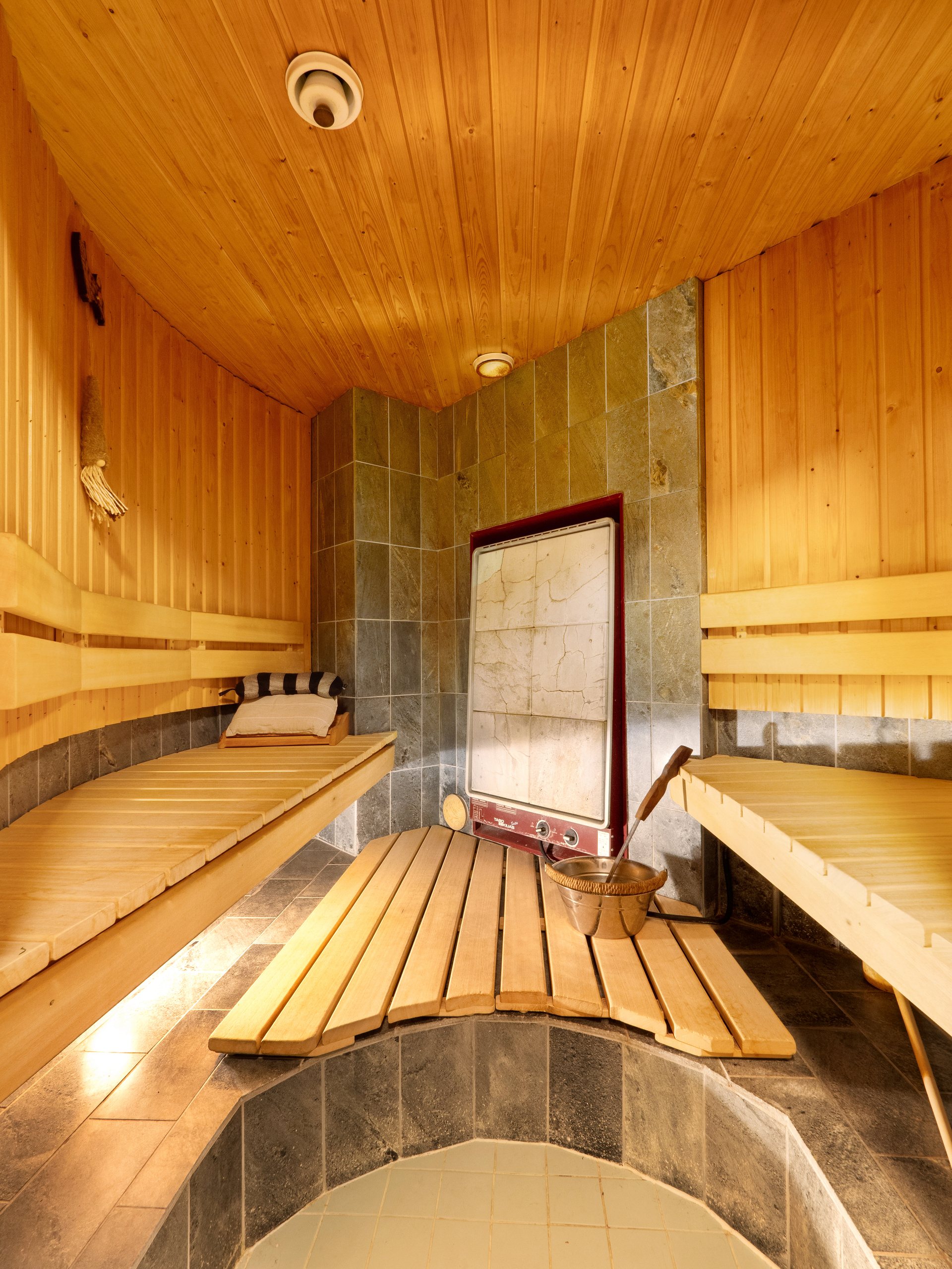 Lintuaidantie 10 , Joensuu