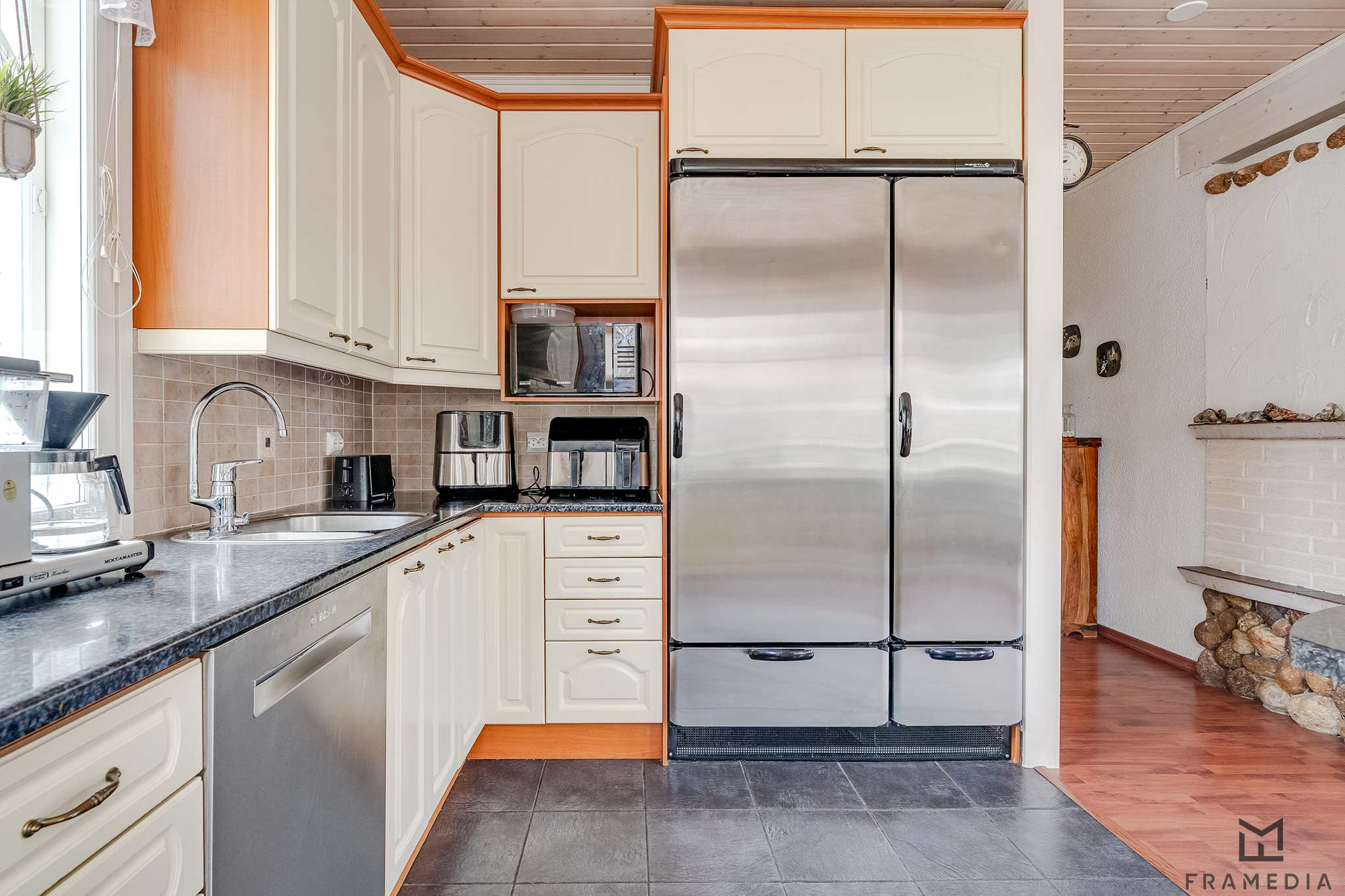 Kranaatinmäentie 96, Pirkkalankylä, Pirkkala