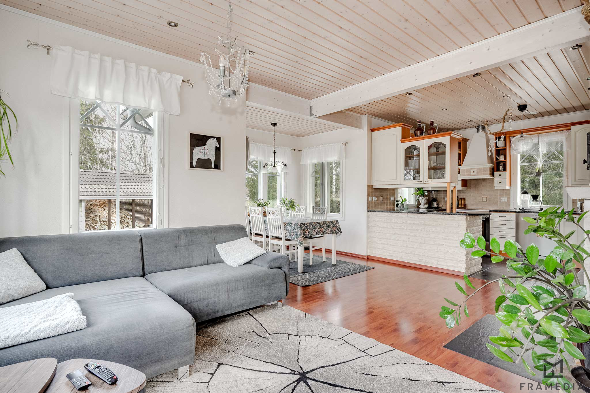 Kranaatinmäentie 96, Pirkkalankylä, Pirkkala