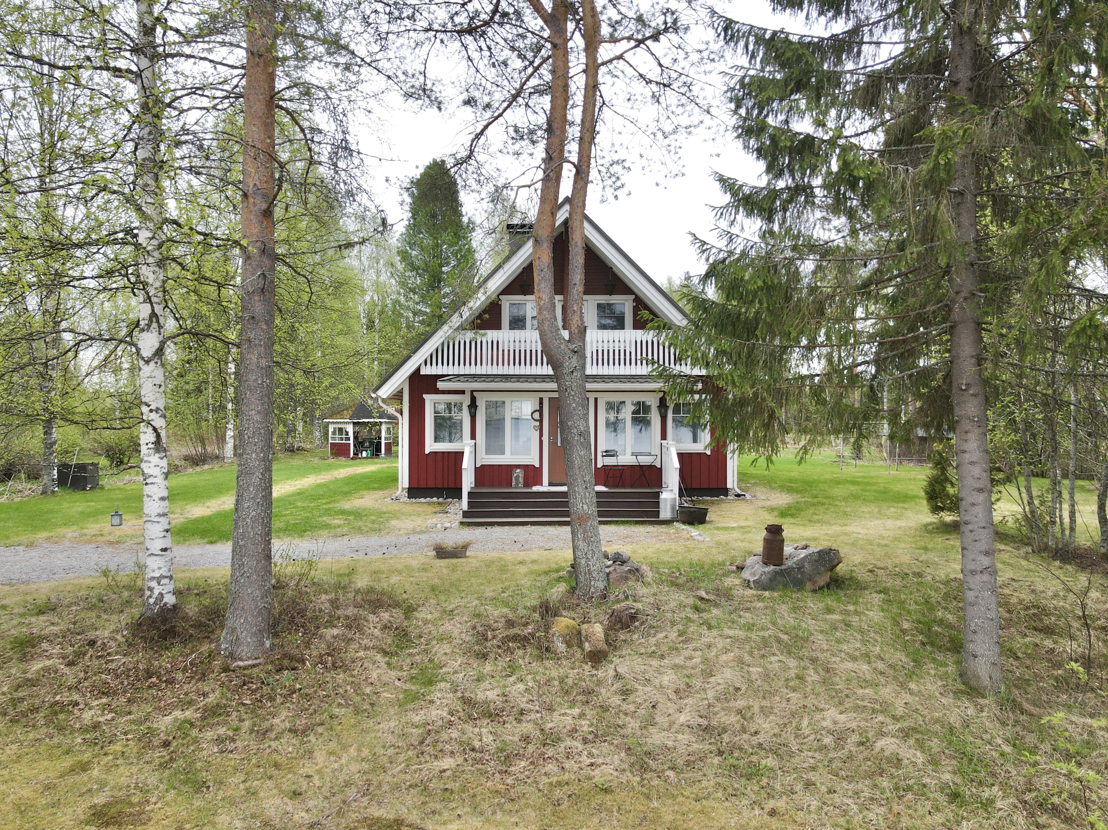 Toivonlahdentie 58, Vuottolahti, Kajaani