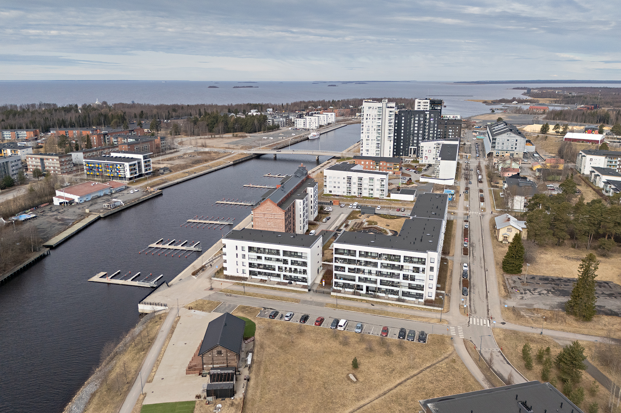 Höyrymyllyntie 12, Toppilansalmi, Oulu