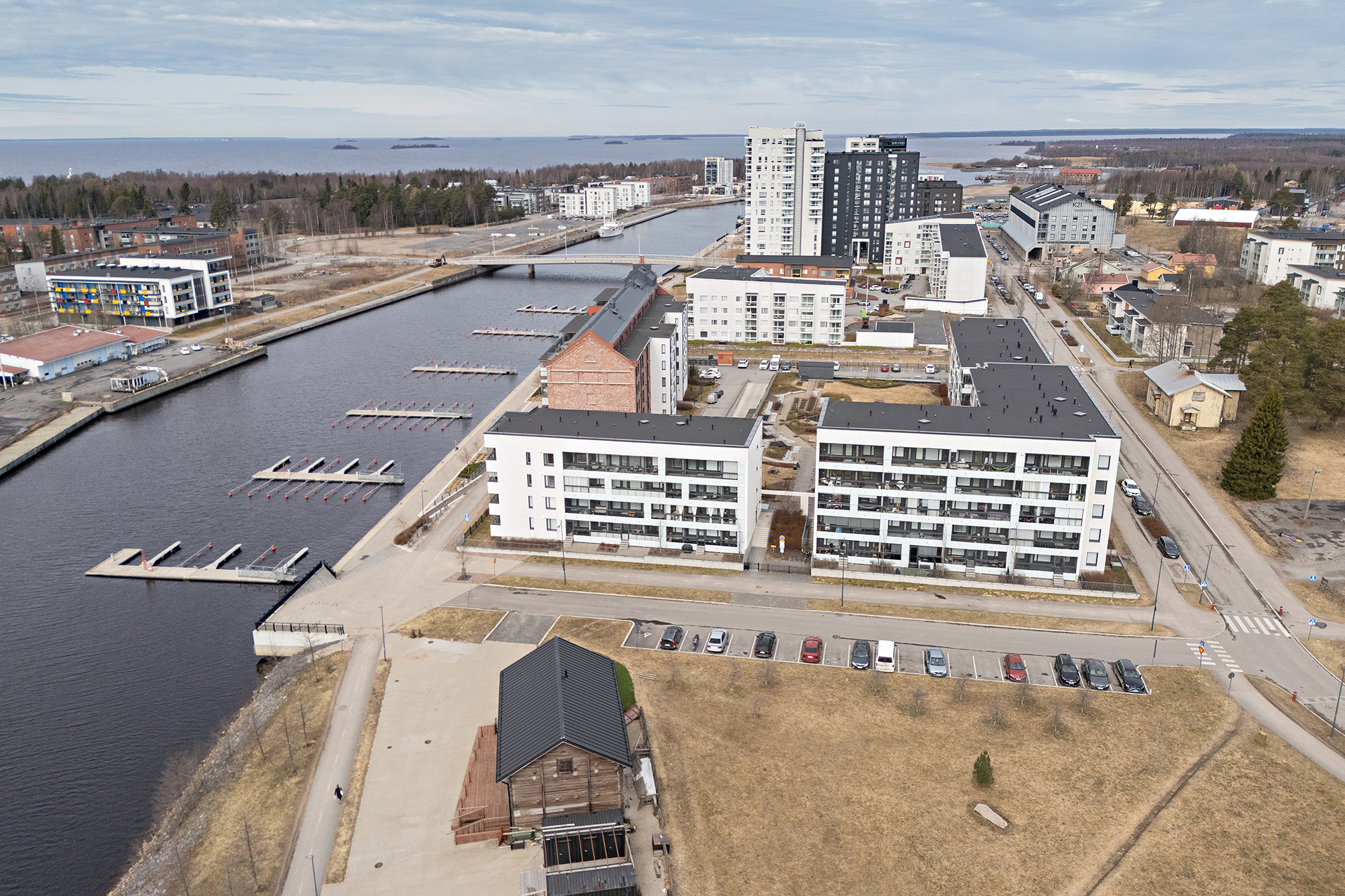 Höyrymyllyntie 12, Toppilansalmi, Oulu