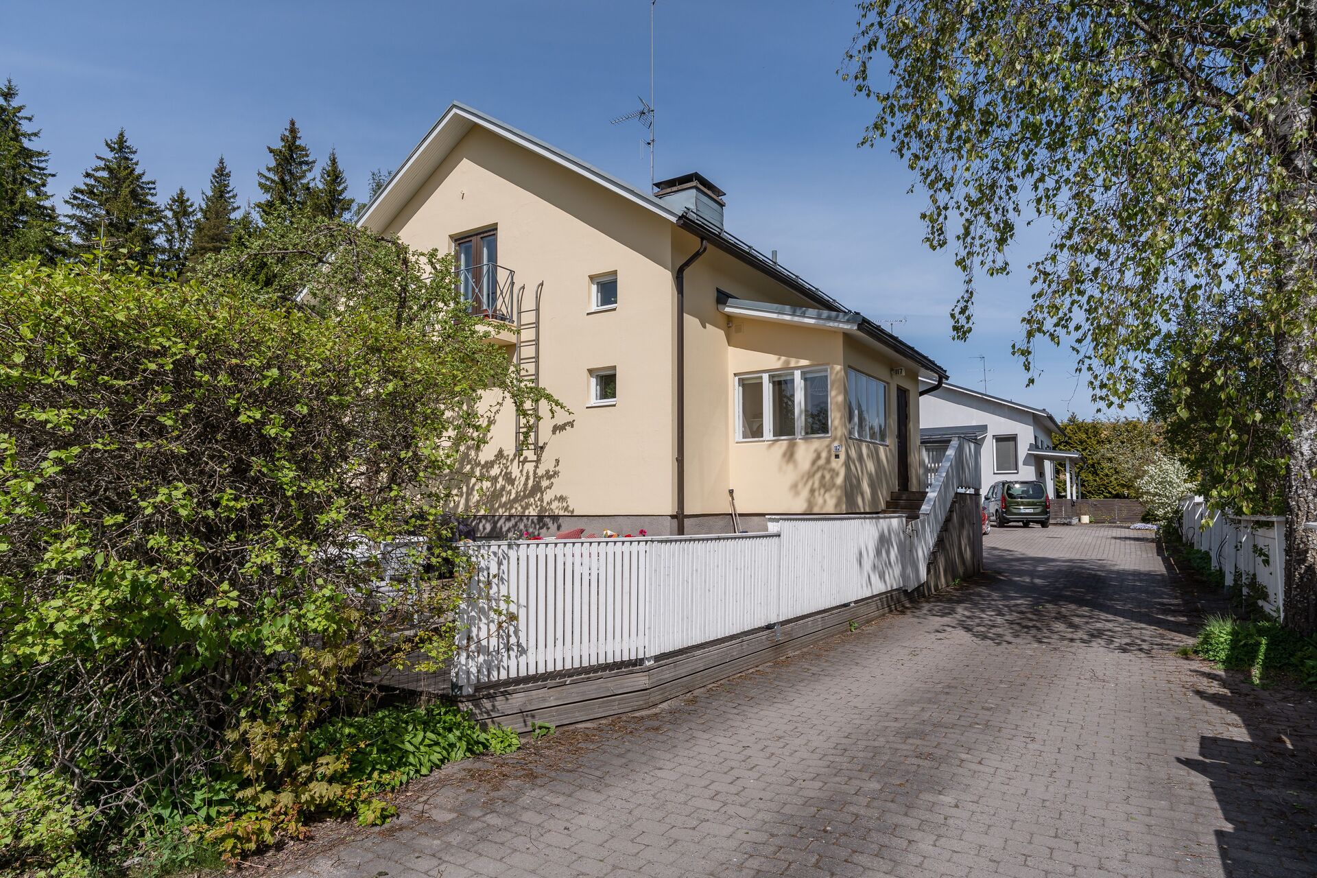 Elontie 117, Länsi-Pakila, Helsinki