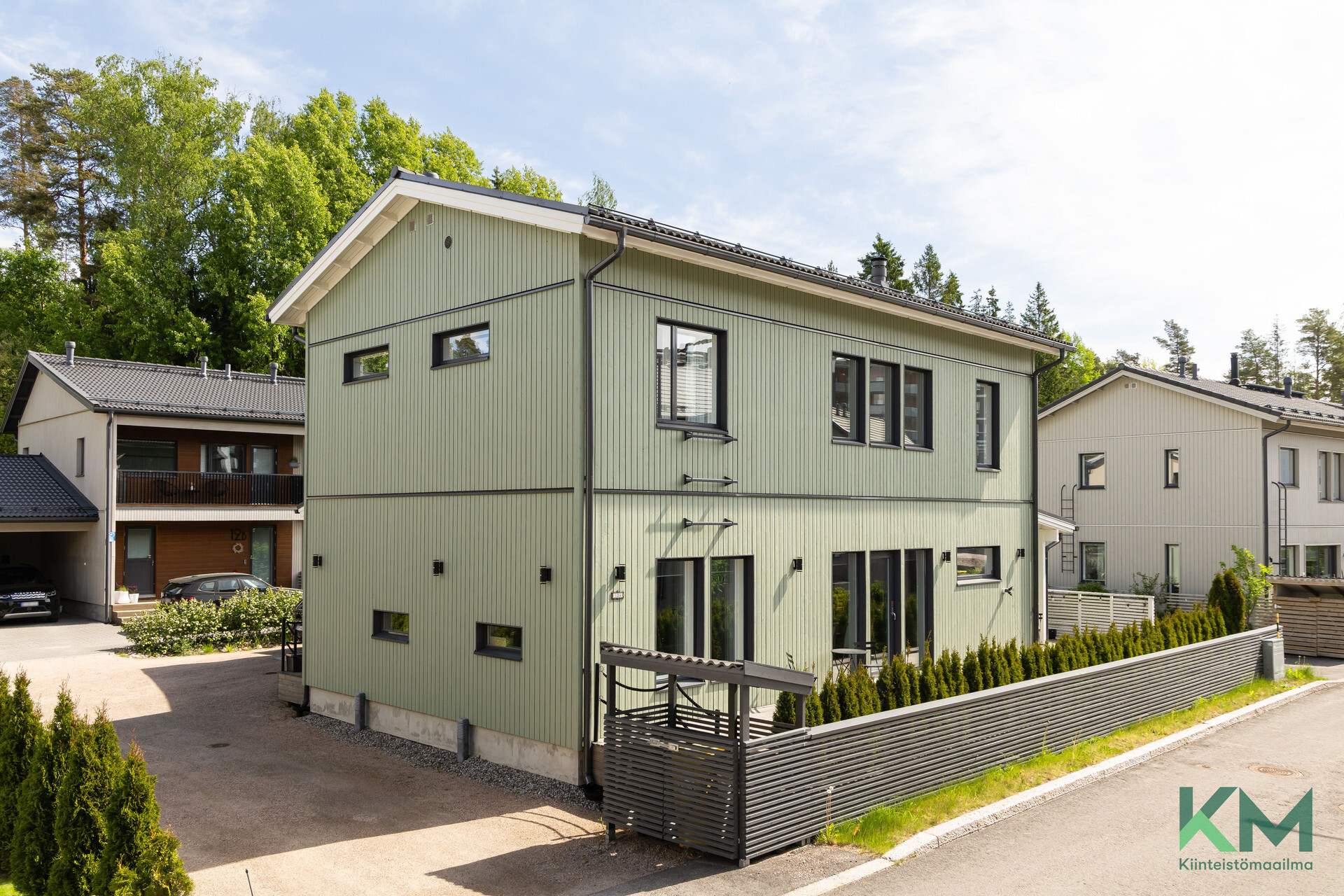 Bredanniitynkuja 12, Kauniainen, Kauniainen