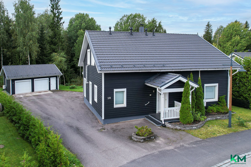 Aurinkorinteenkatu 10, Karisto, Lahti