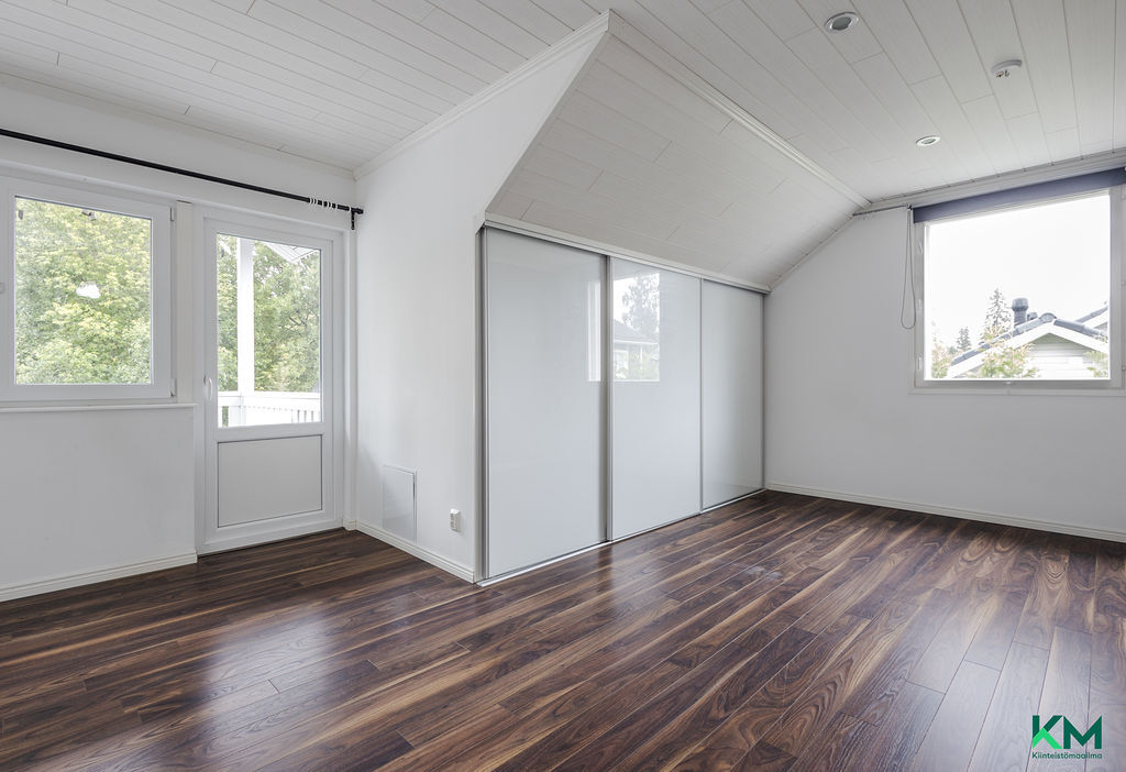 Aurinkorinteenkatu 10, Karisto, Lahti