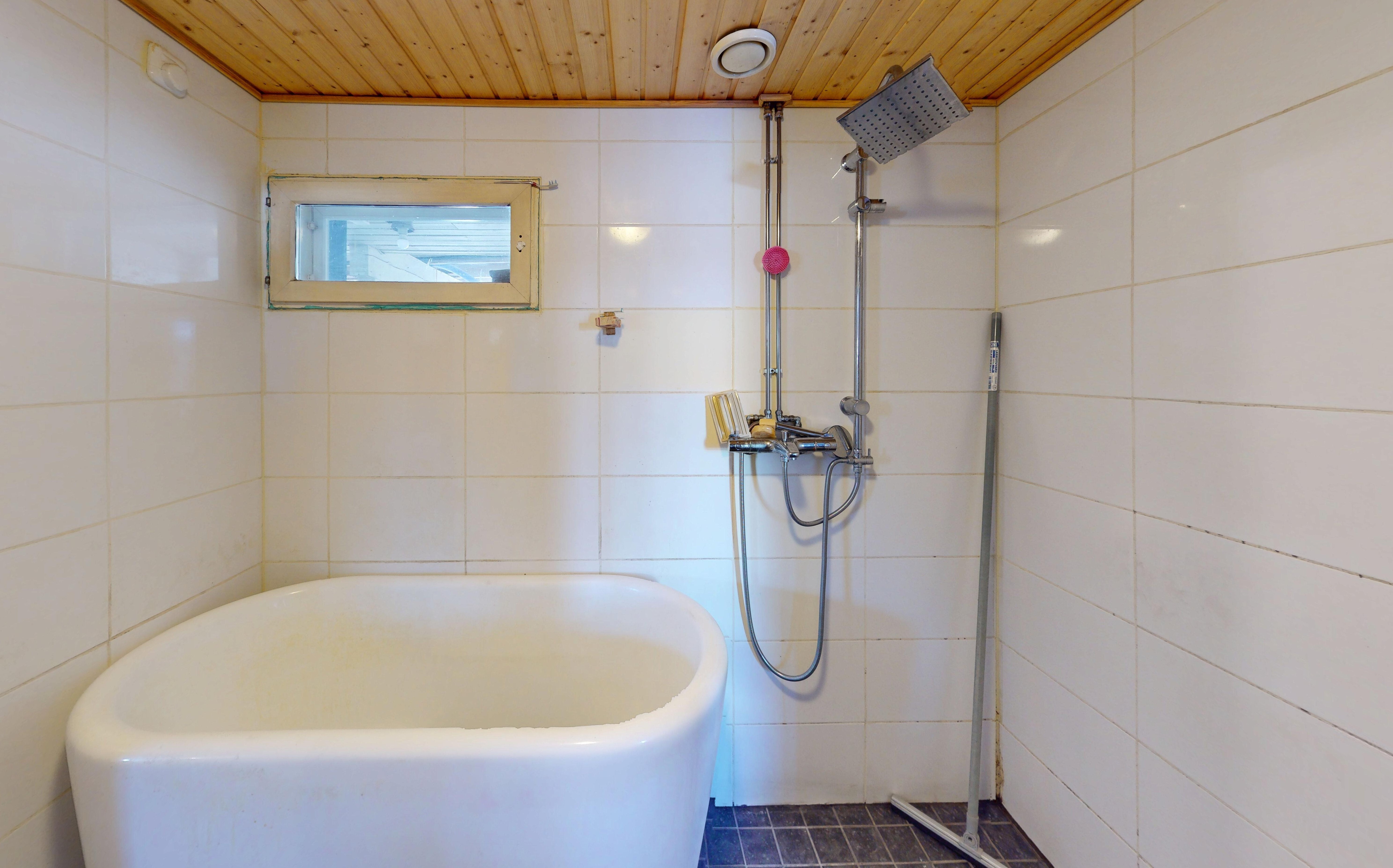 Koulutie 20, Kittilä