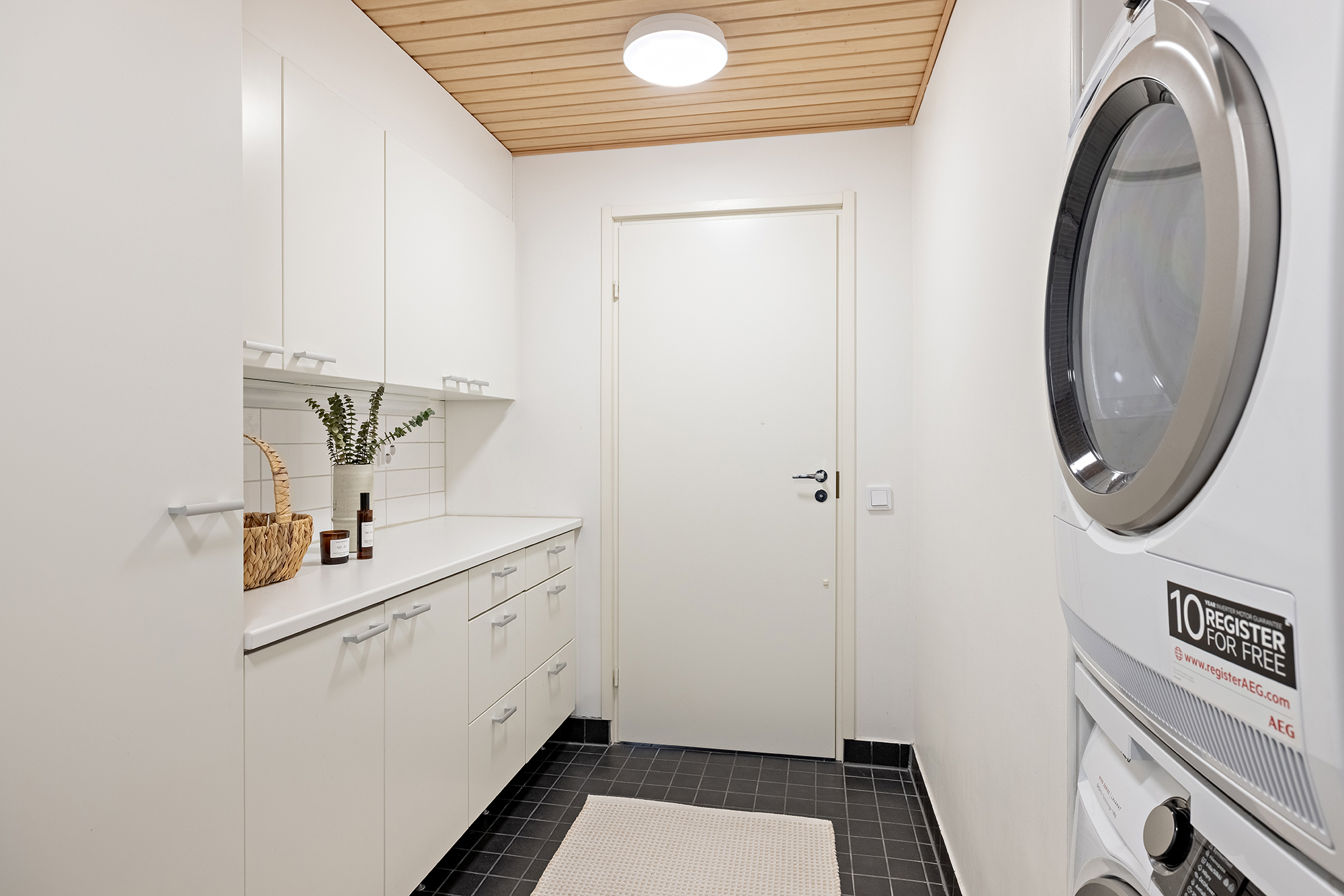 Mäkihypyntie 10, Oulu