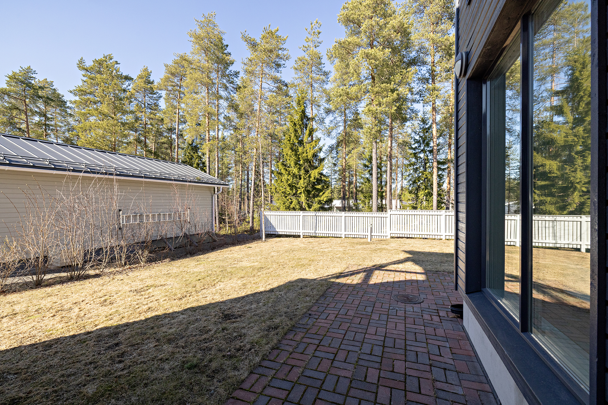 Mäkihypyntie 10, Oulu